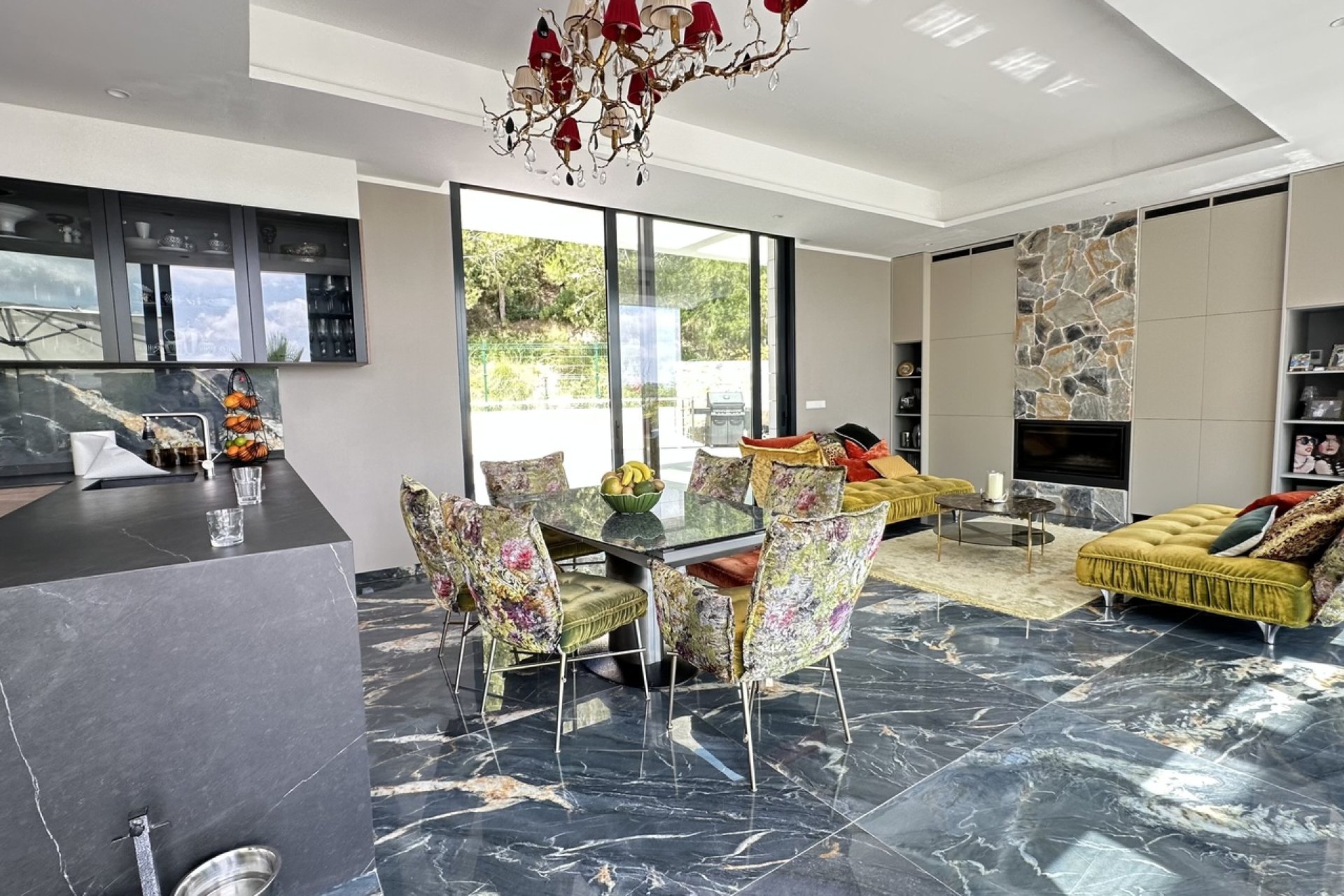 Resale - Villa - Las Colinas Golf Resort