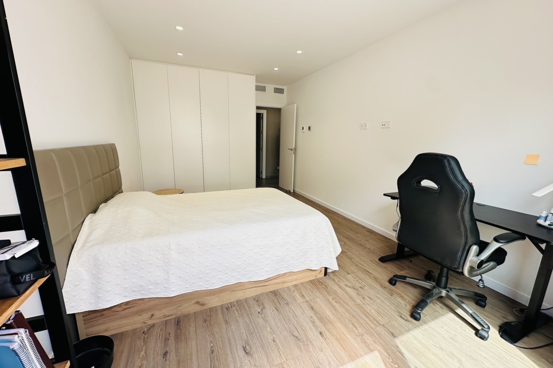 Resale - Villa - Las Colinas Golf Resort