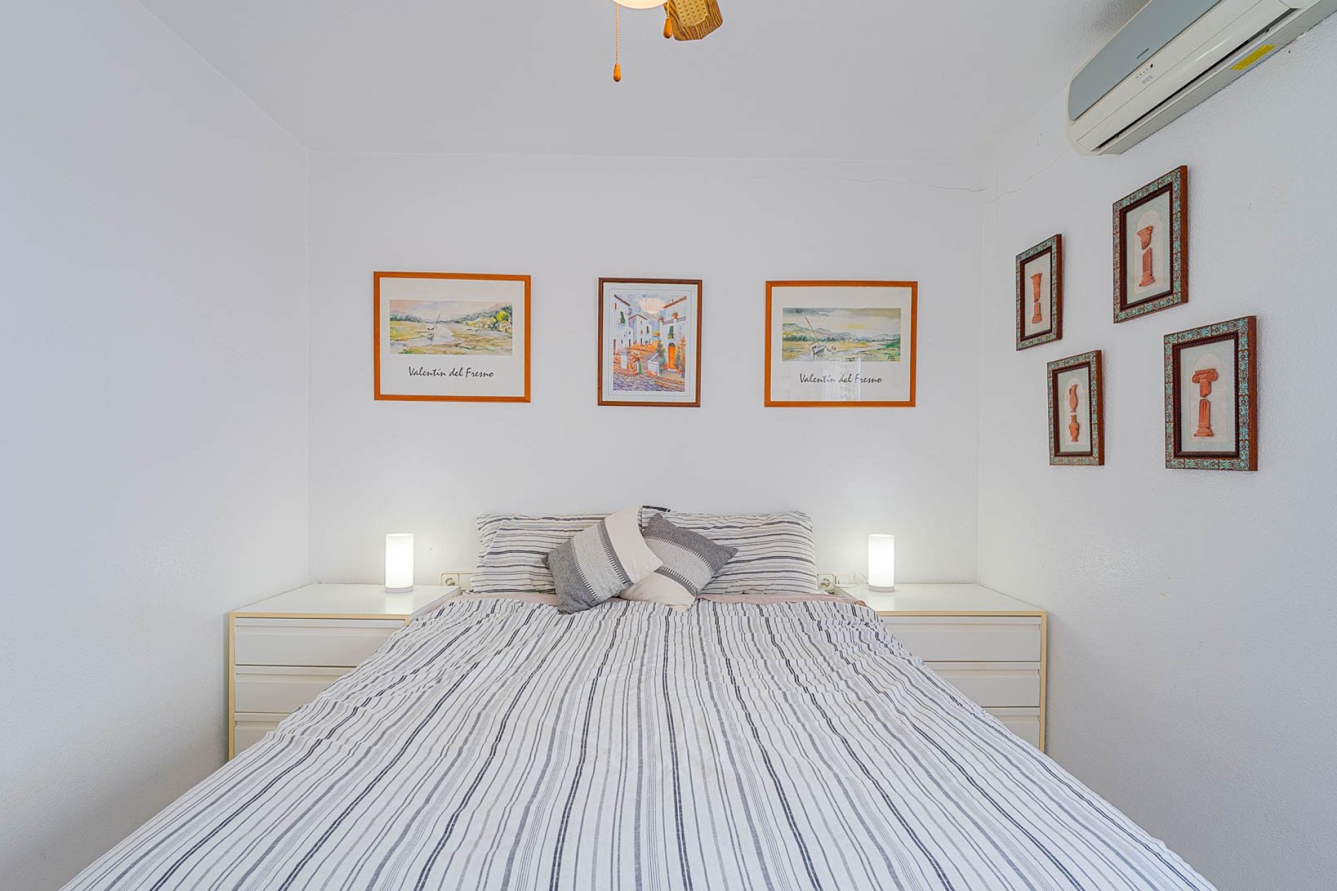Resale - Villa - Los Altos