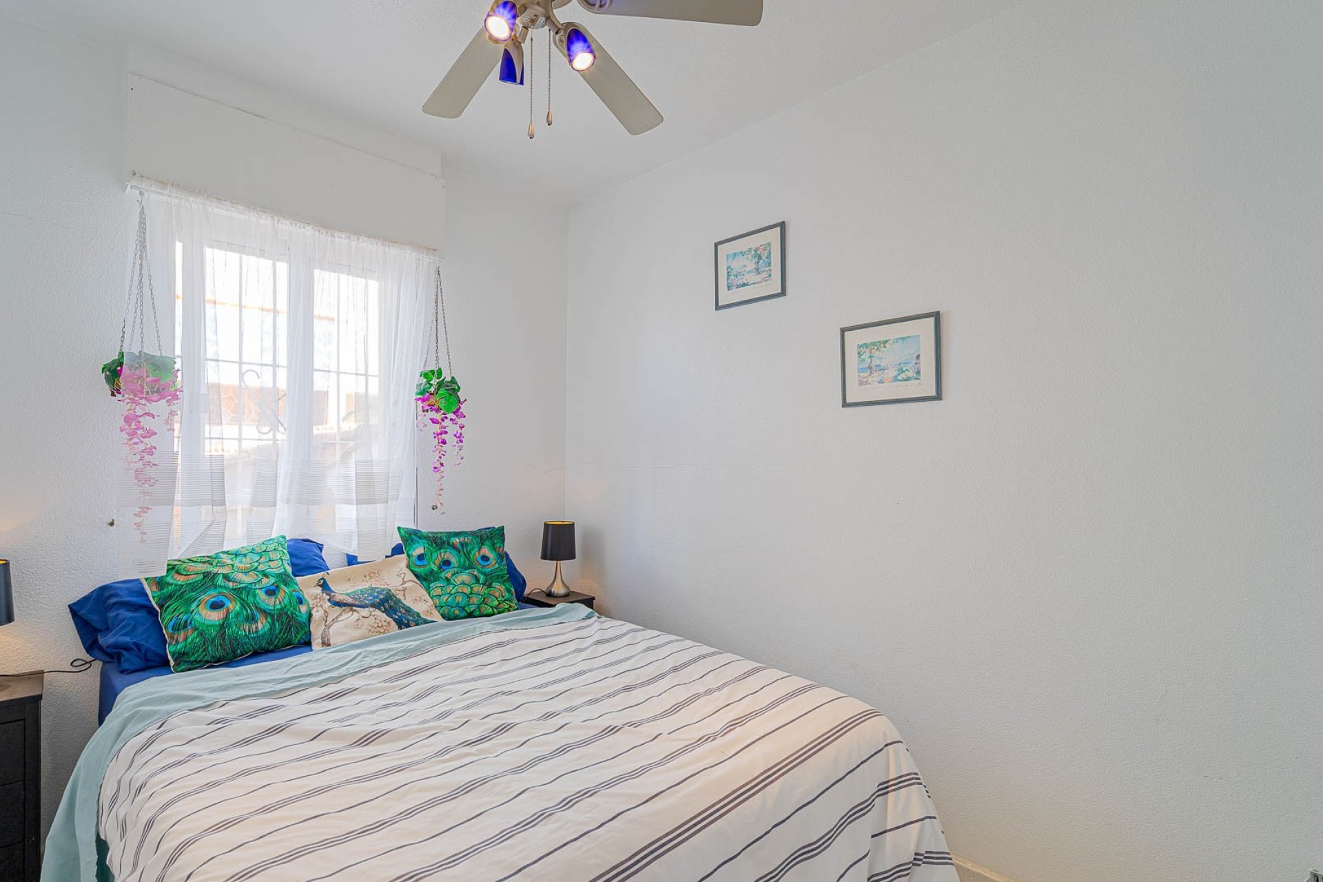 Resale - Villa - Los Altos