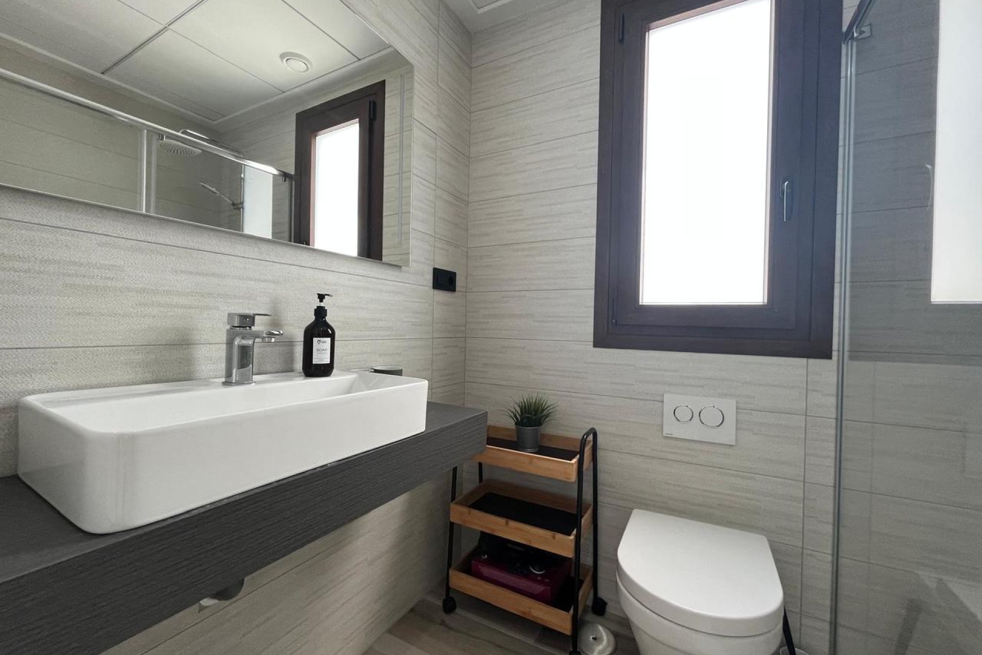 Resale - Villa - Los Altos