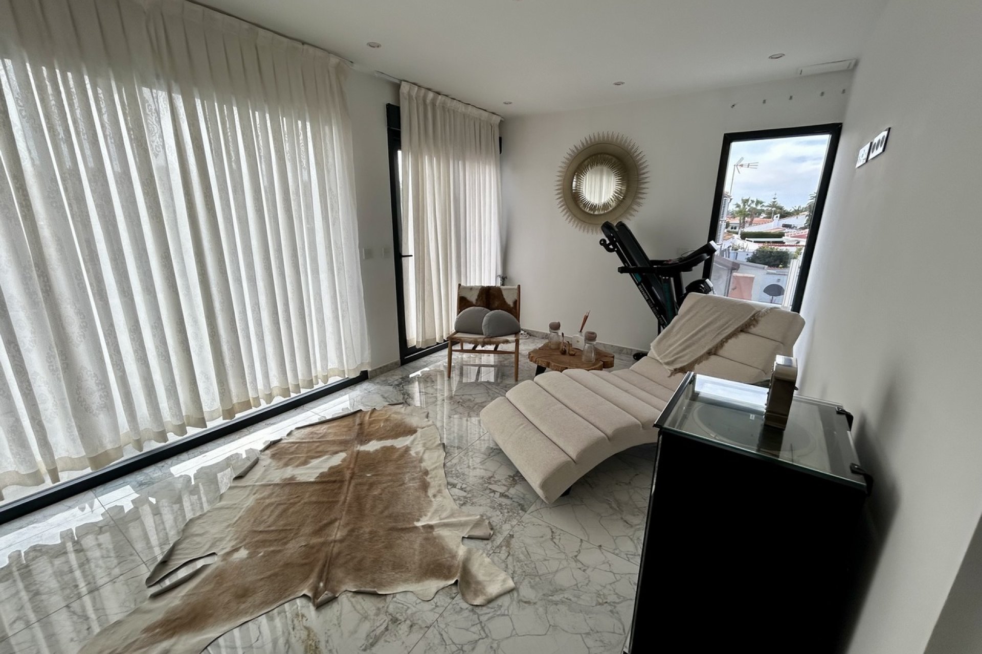 Resale - Villa - Los Balcones