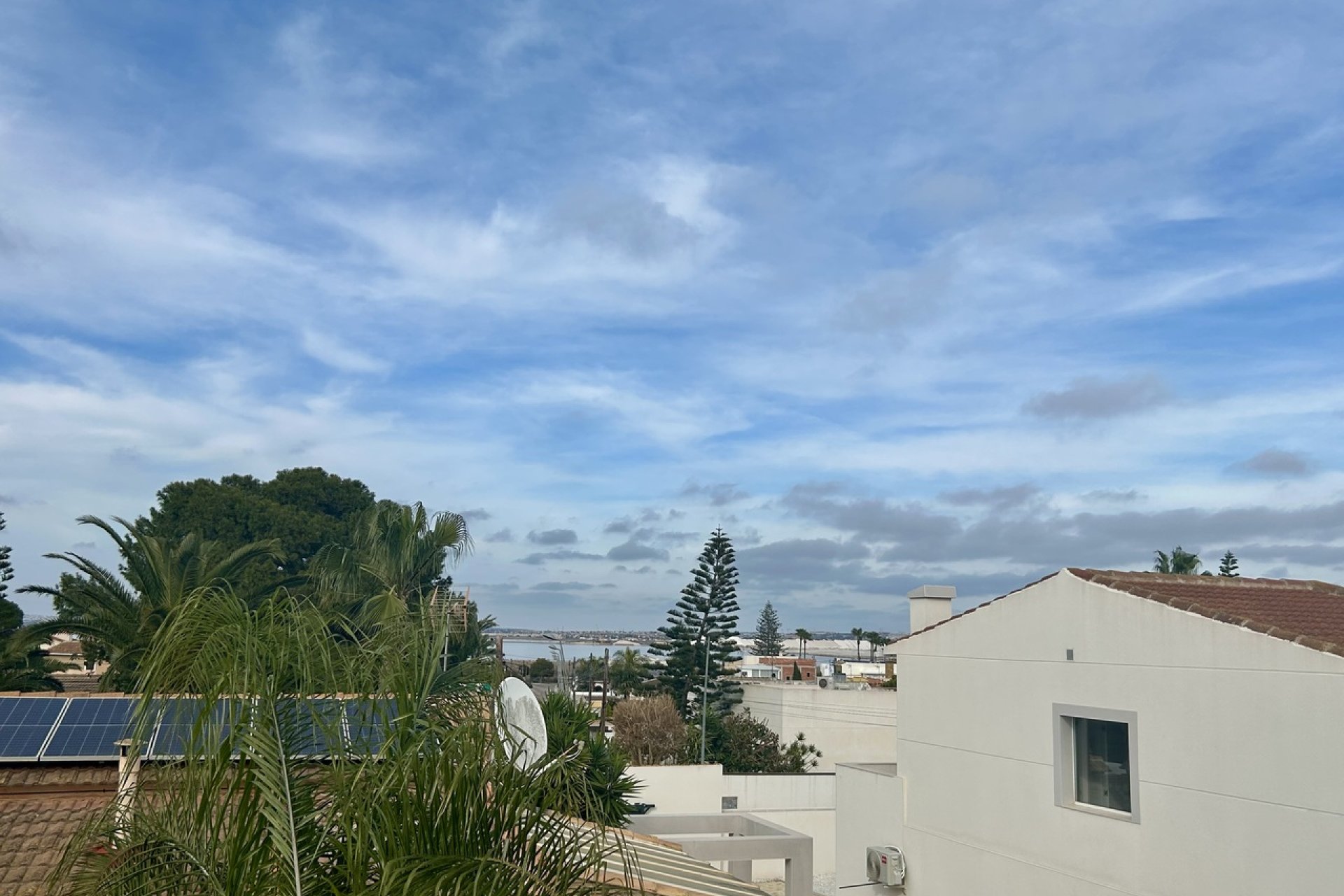 Resale - Villa - Los Balcones