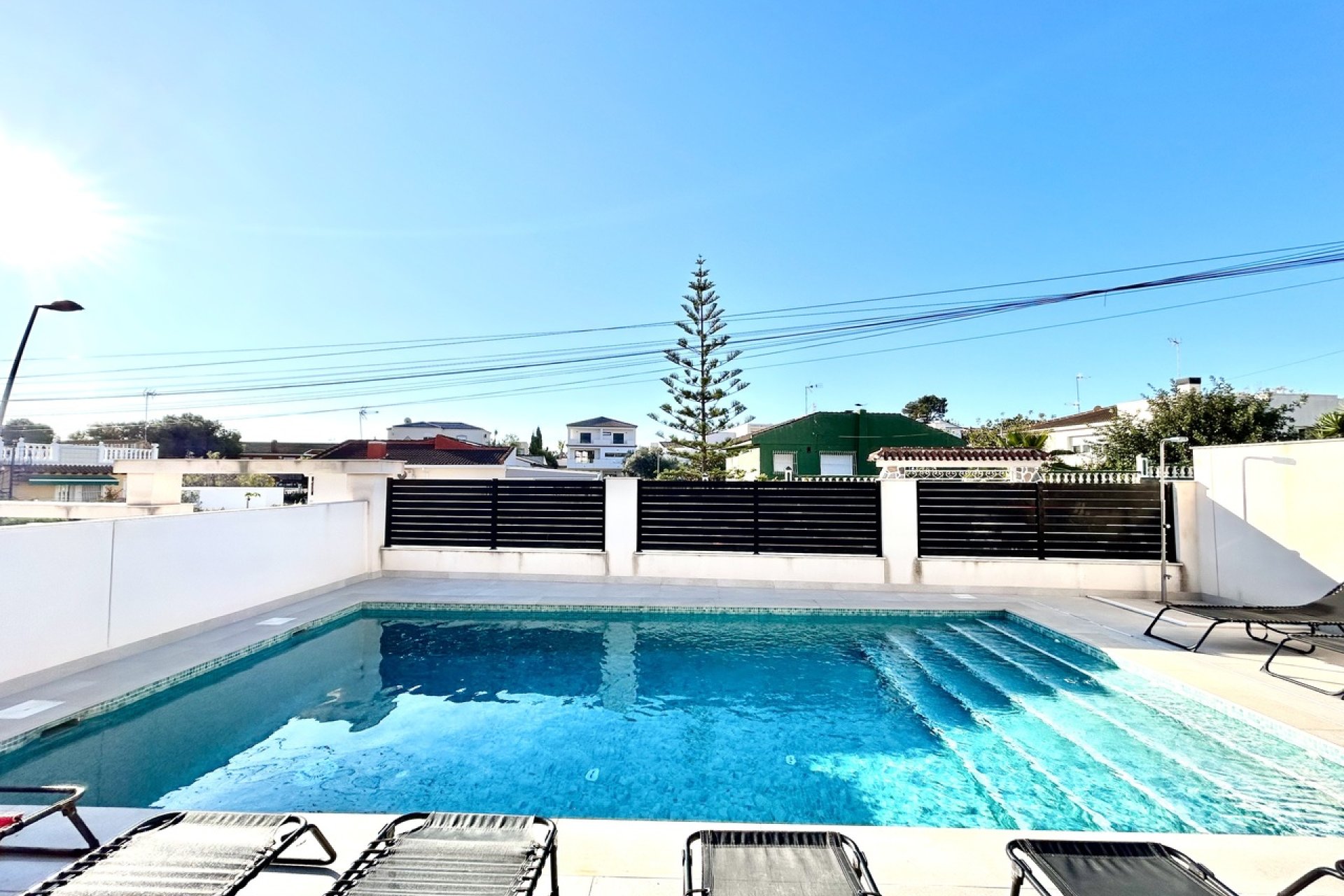 Resale - Villa - Los Balcones