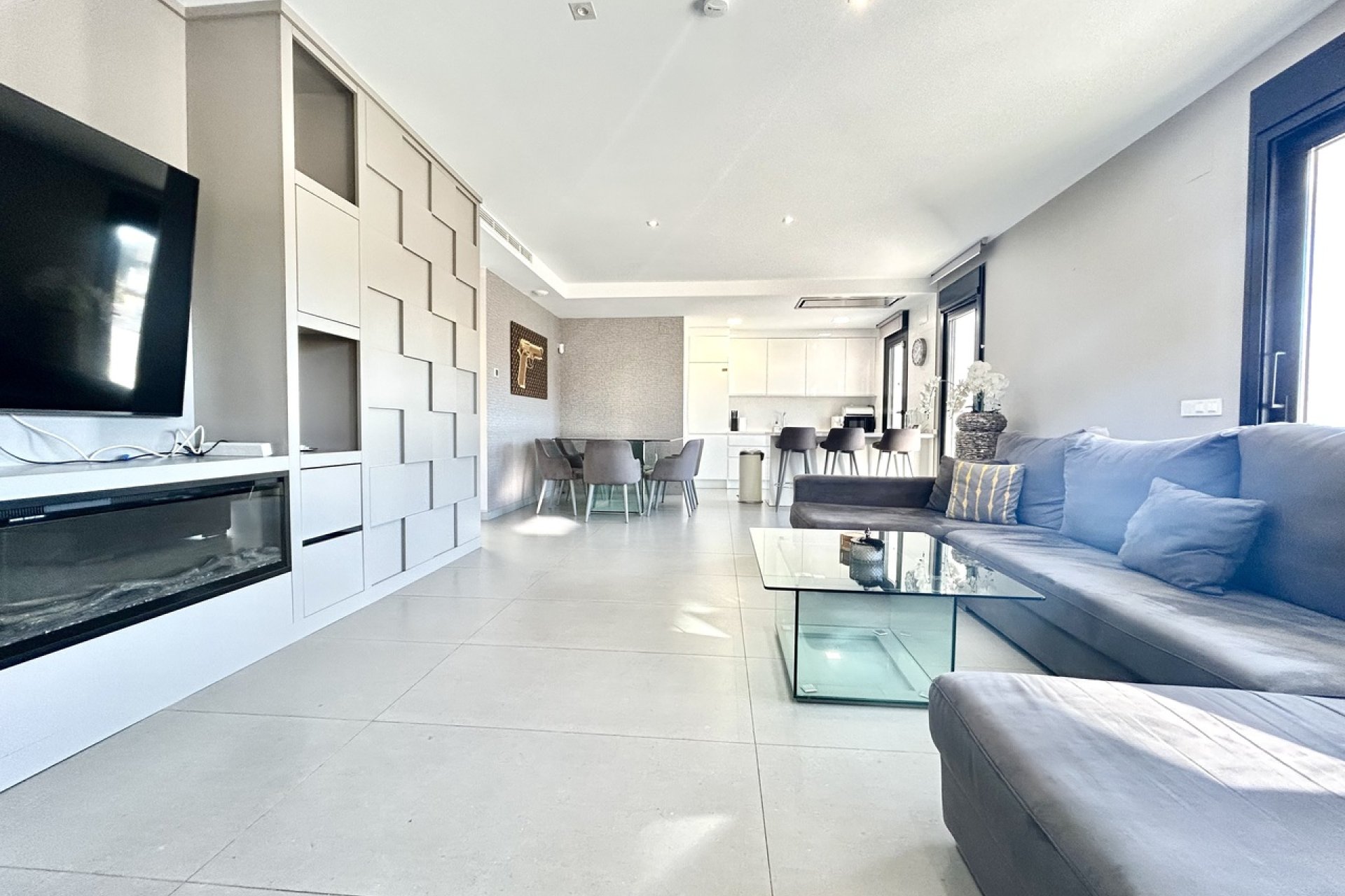 Resale - Villa - Los Balcones