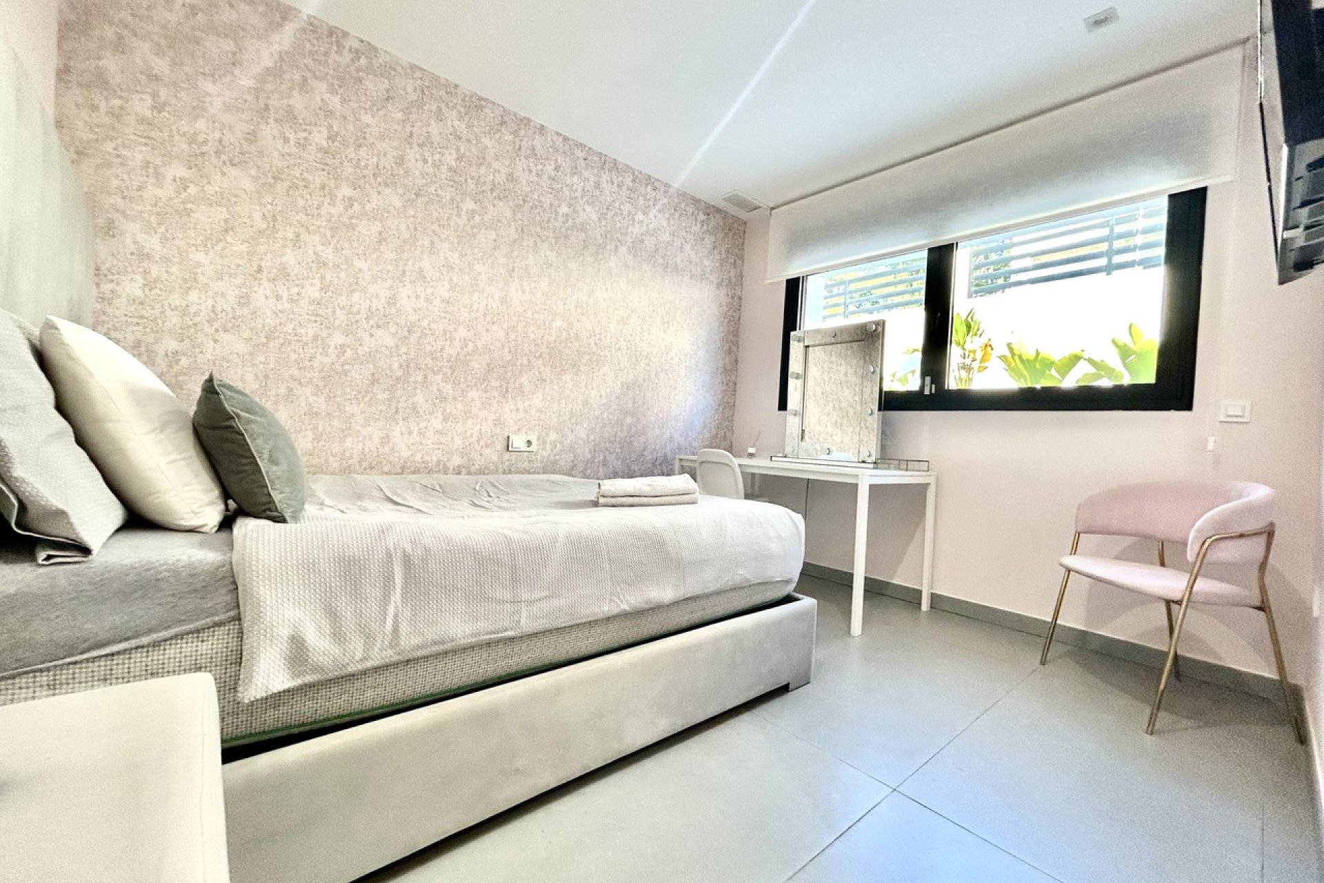Resale - Villa - Los Balcones