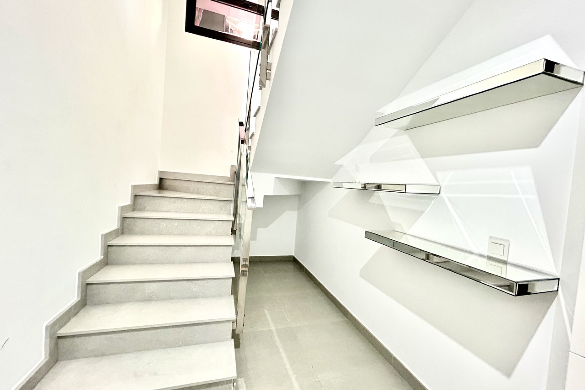 Resale - Villa - Los Balcones