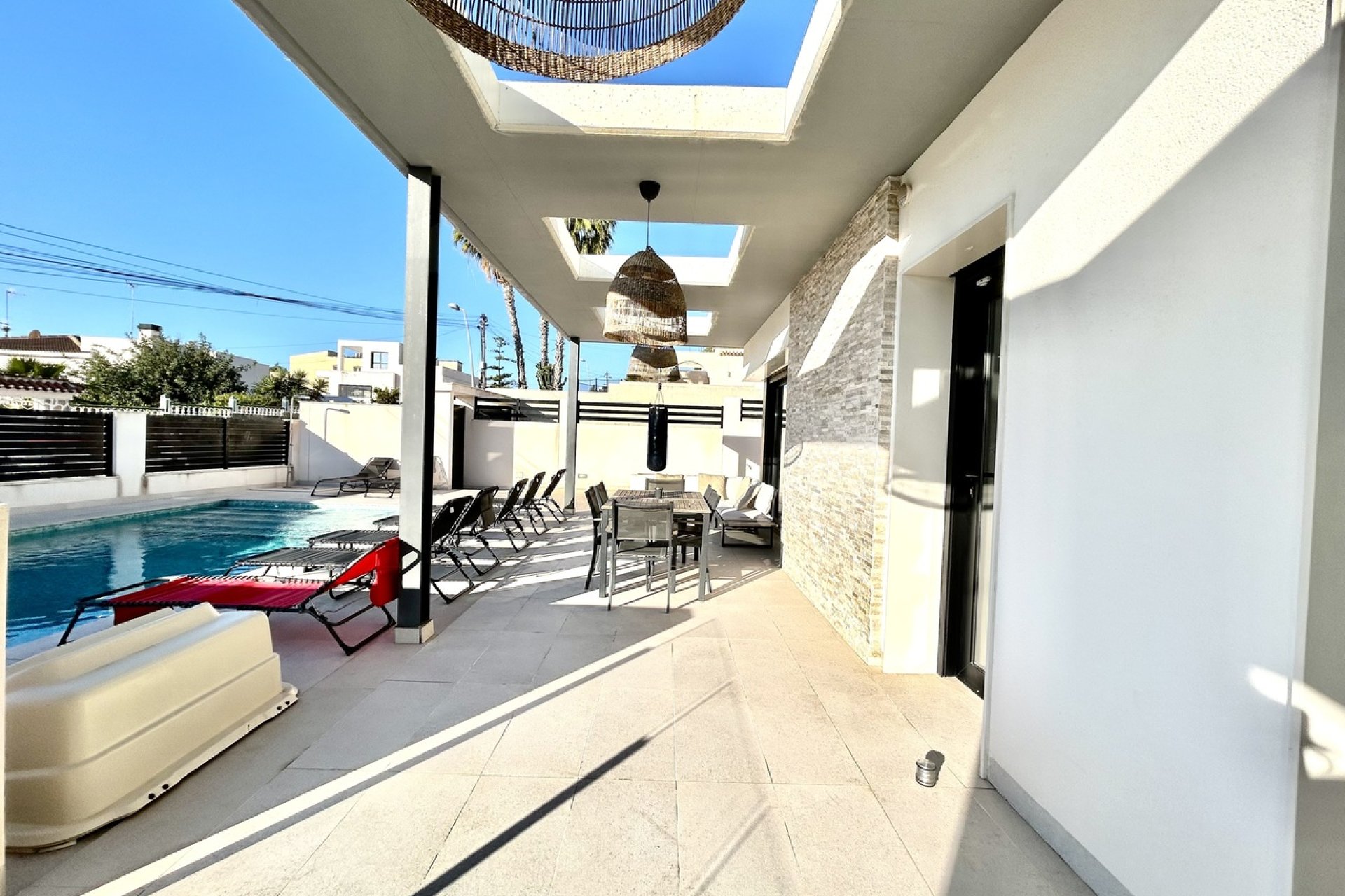 Resale - Villa - Los Balcones