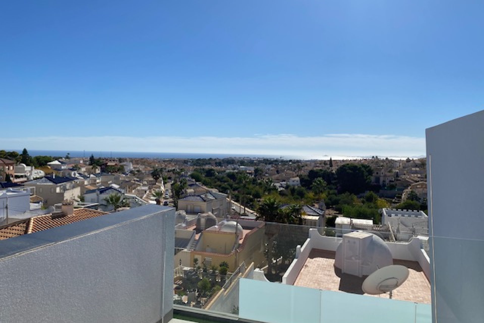 Resale - Villa - Los Balcones