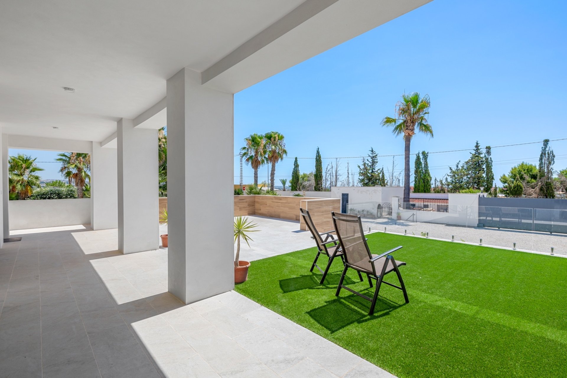 Resale - Villa - Los Montesinos - La Herrada