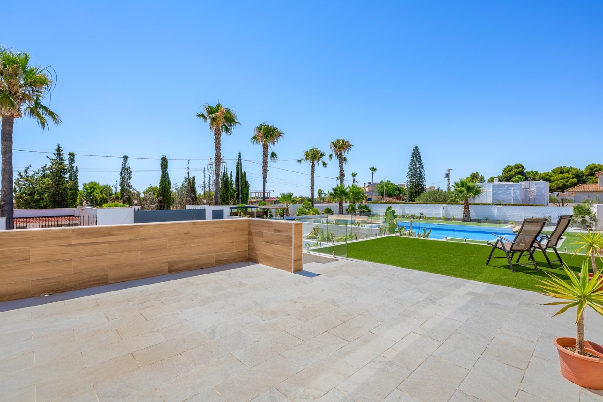 Resale - Villa - Los Montesinos - La Herrada