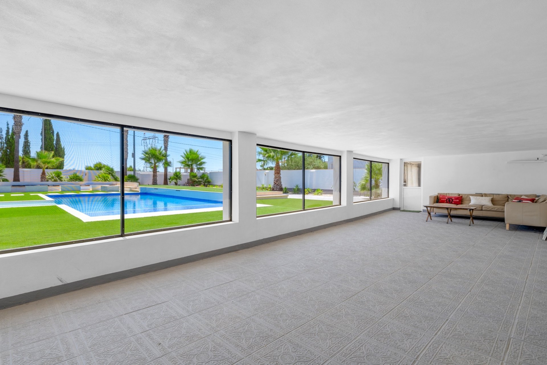 Resale - Villa - Los Montesinos - La Herrada