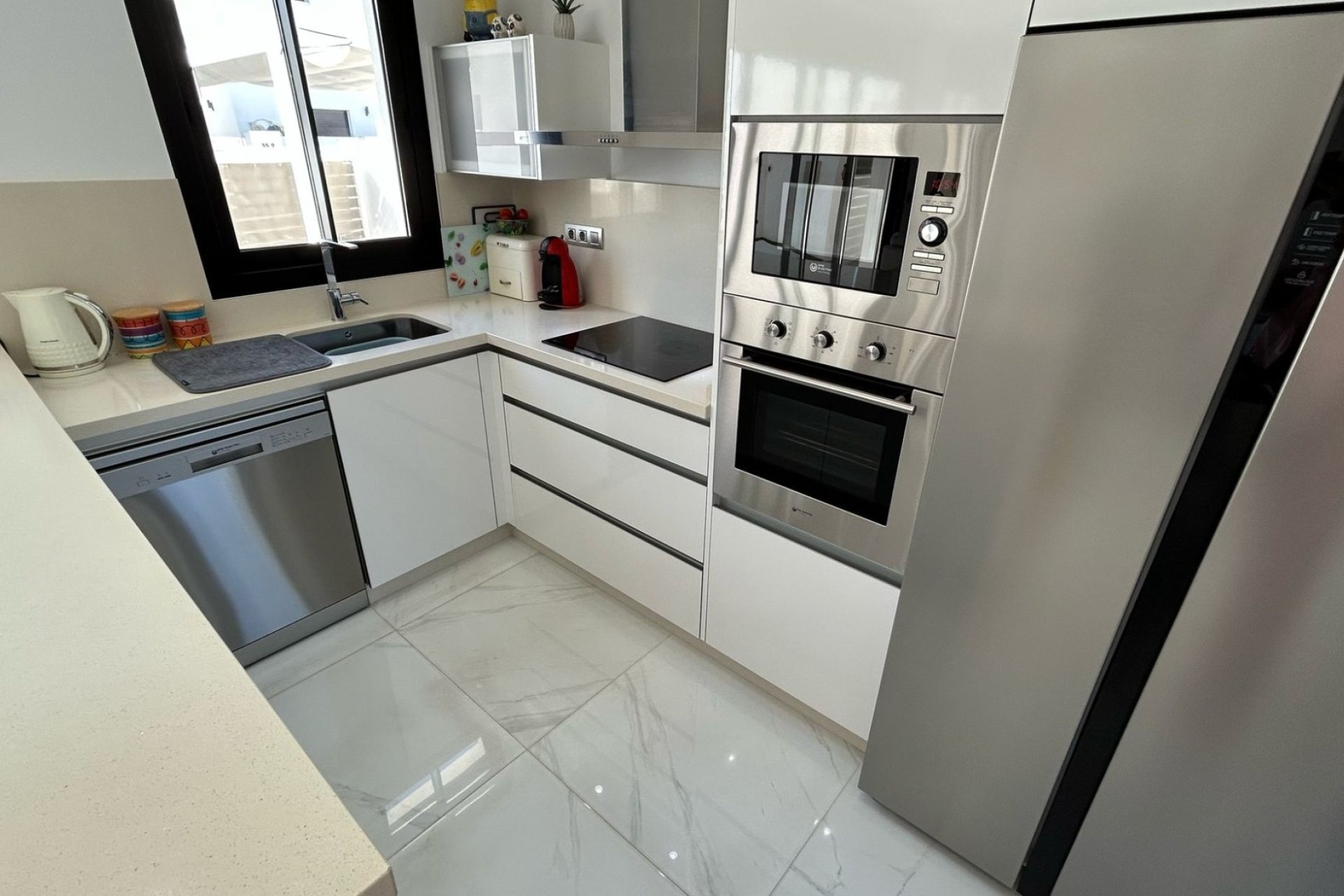 Resale - Villa - Los Montesinos - La Herrada