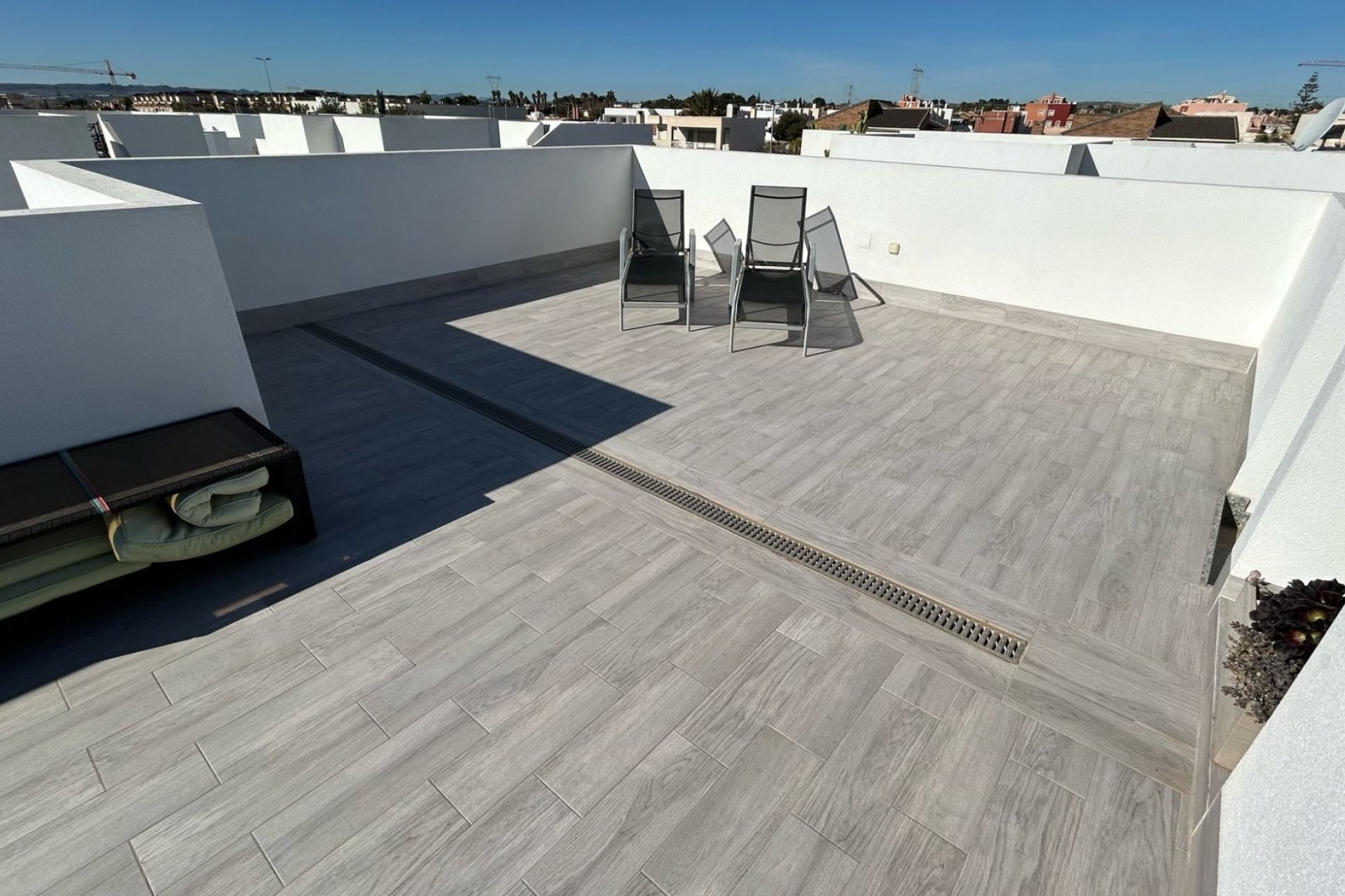 Resale - Villa - Los Montesinos - La Herrada