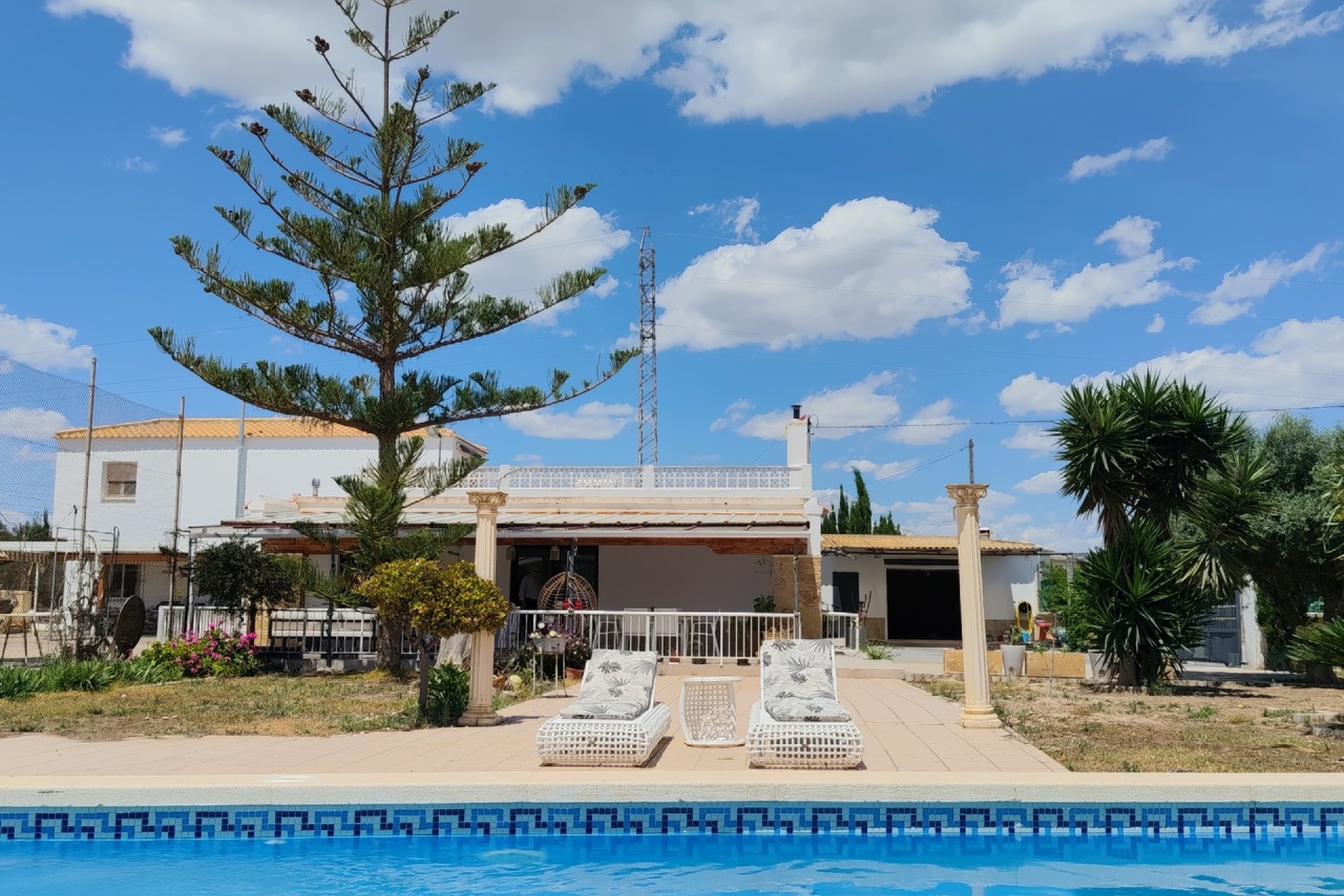 Resale - Villa - Los Montesinos