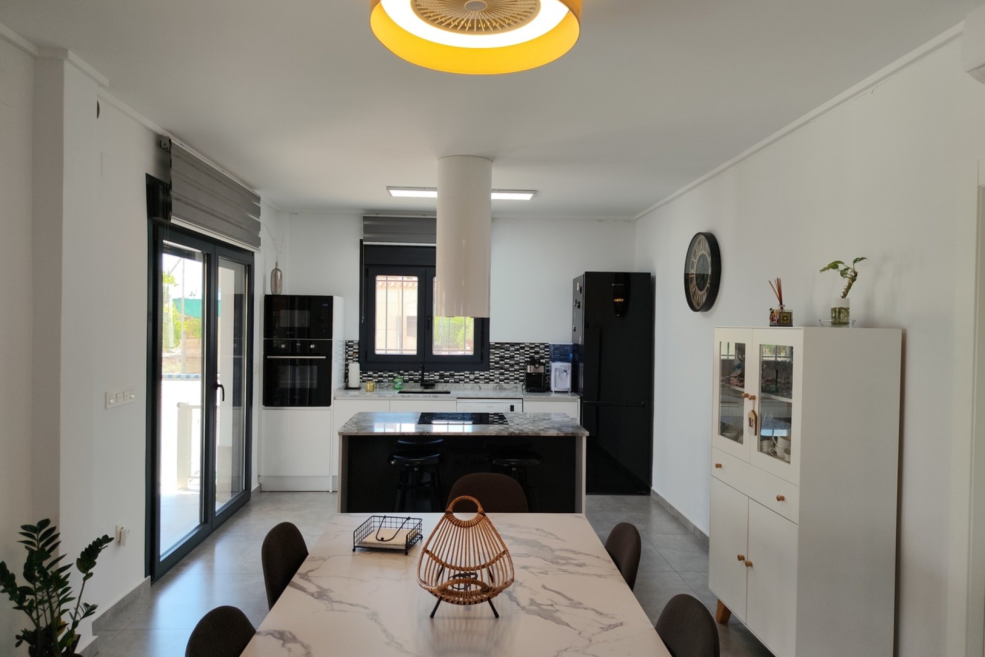 Resale - Villa - Los Montesinos