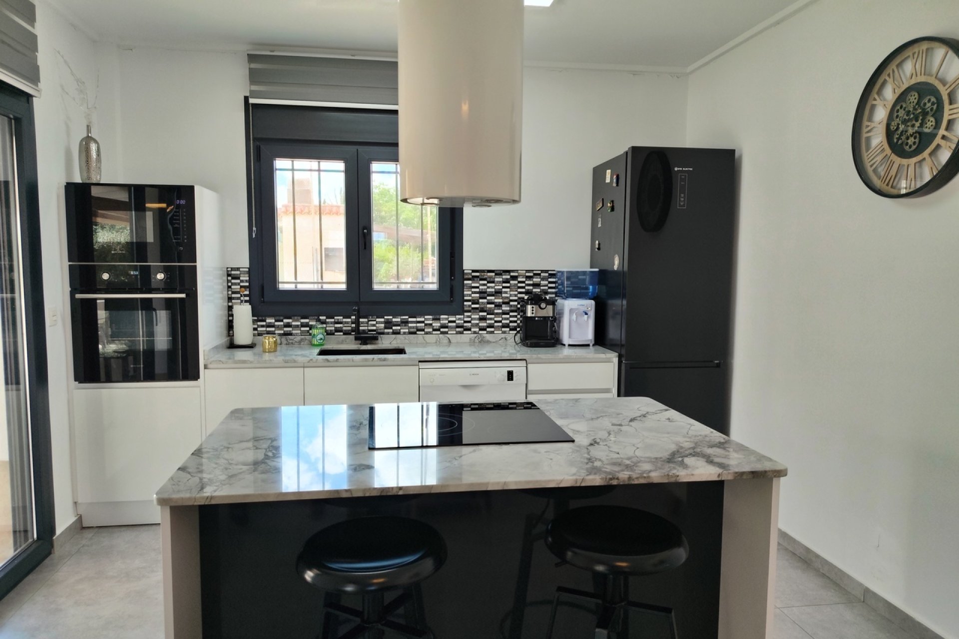 Resale - Villa - Los Montesinos