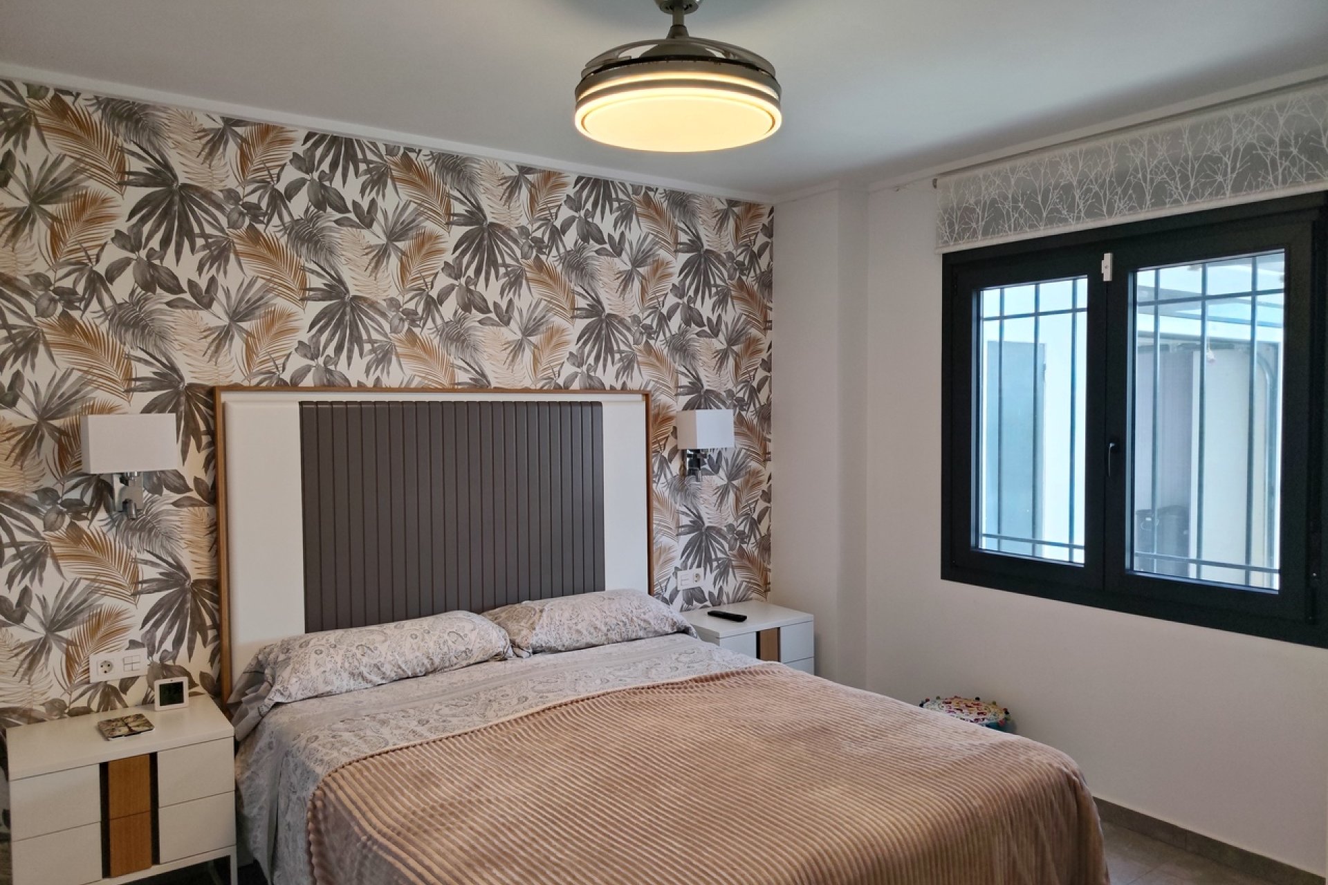 Resale - Villa - Los Montesinos
