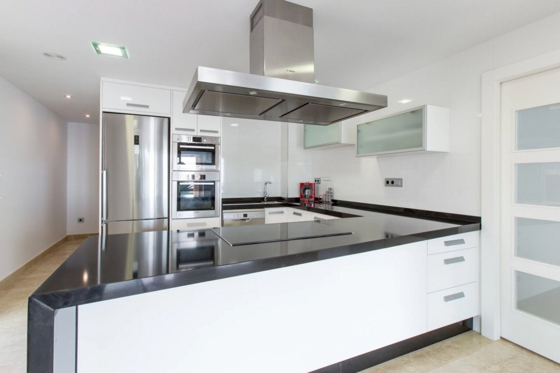 Resale - Villa - Moraira