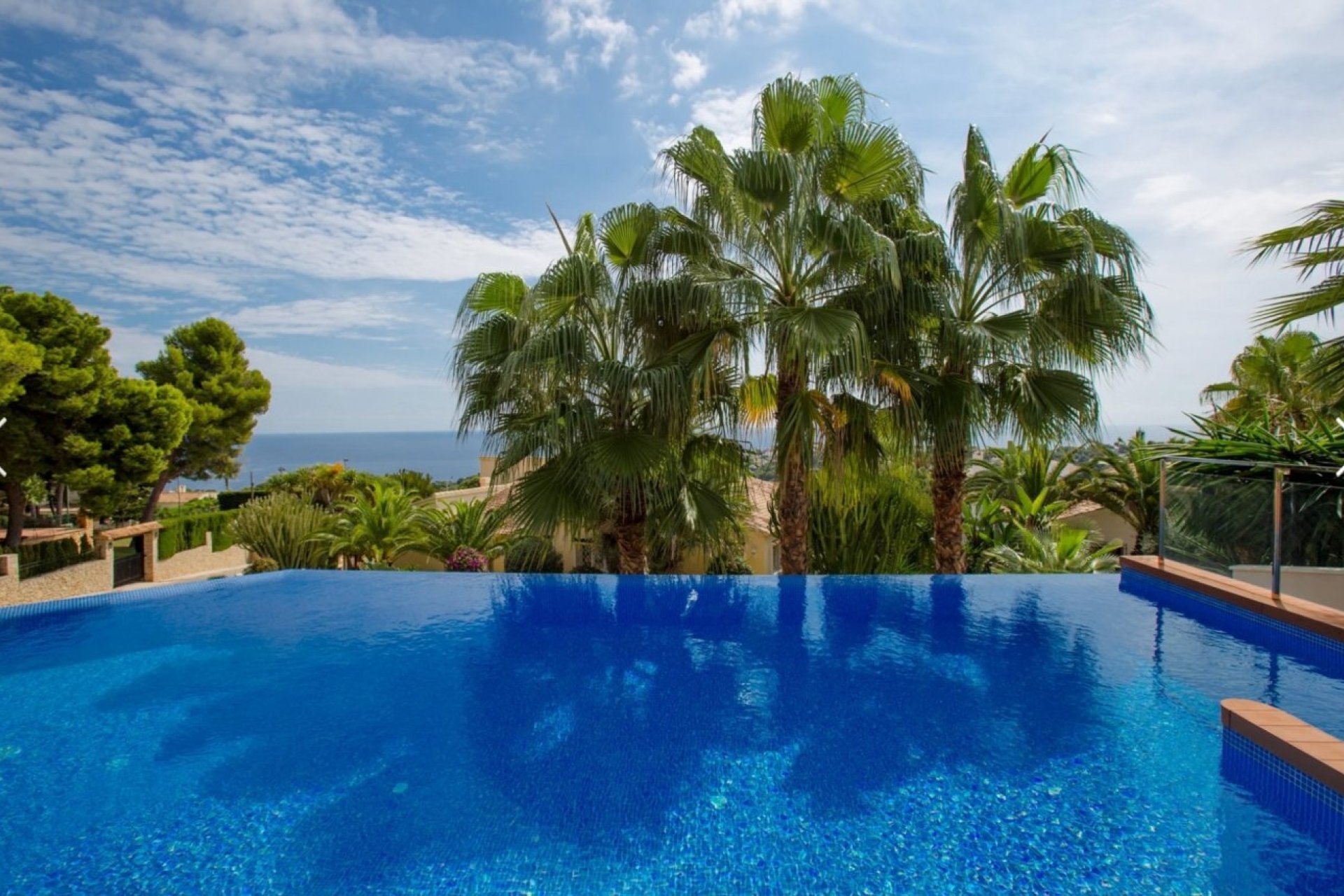 Resale - Villa - Moraira