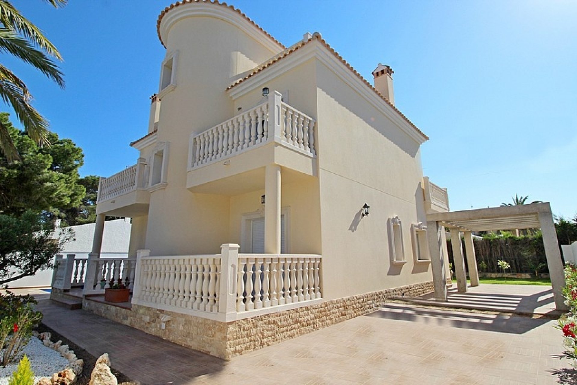 Resale - Villa - Orihuela Costa - Cabo Roig