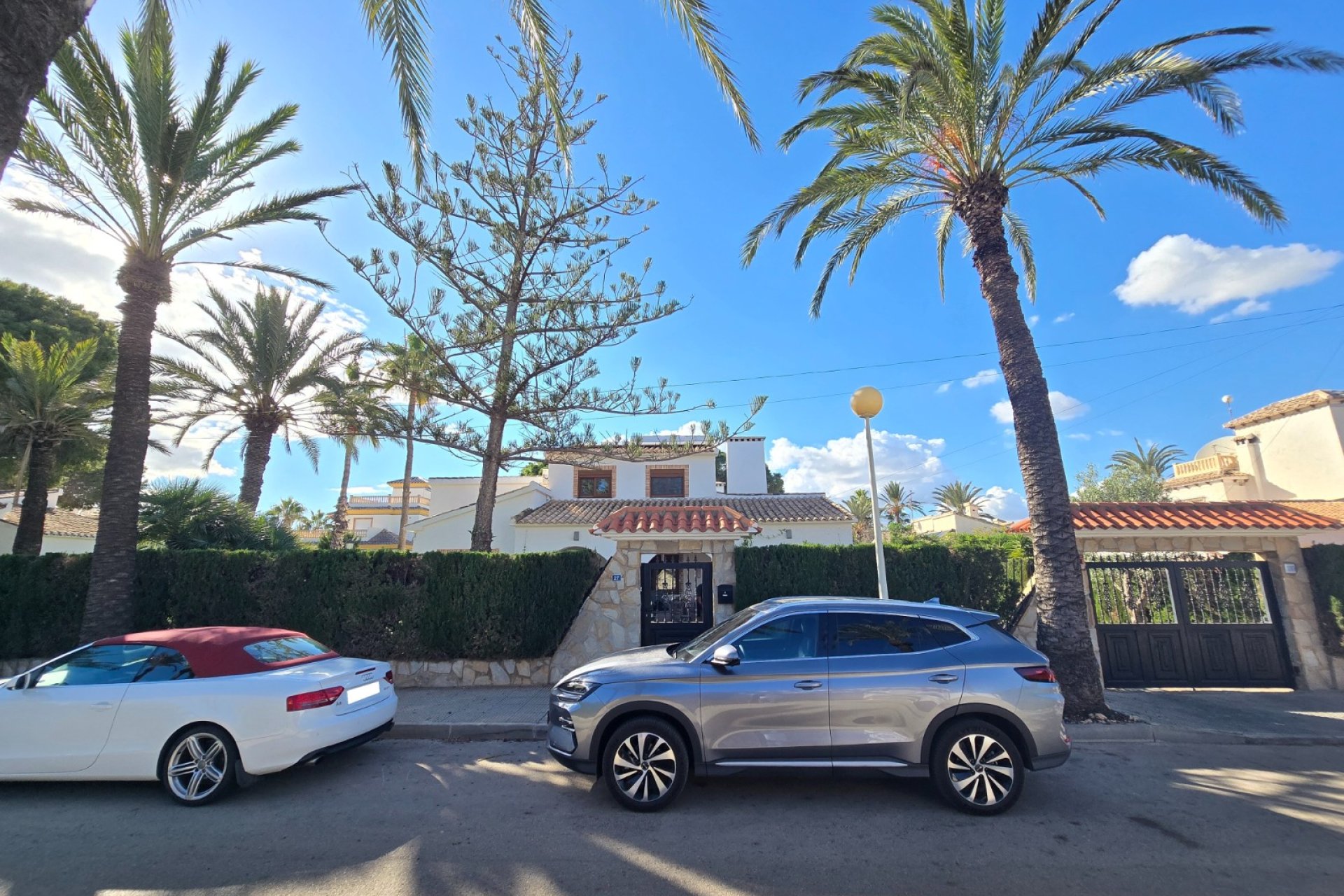 Resale - Villa - Orihuela Costa - Cabo Roig