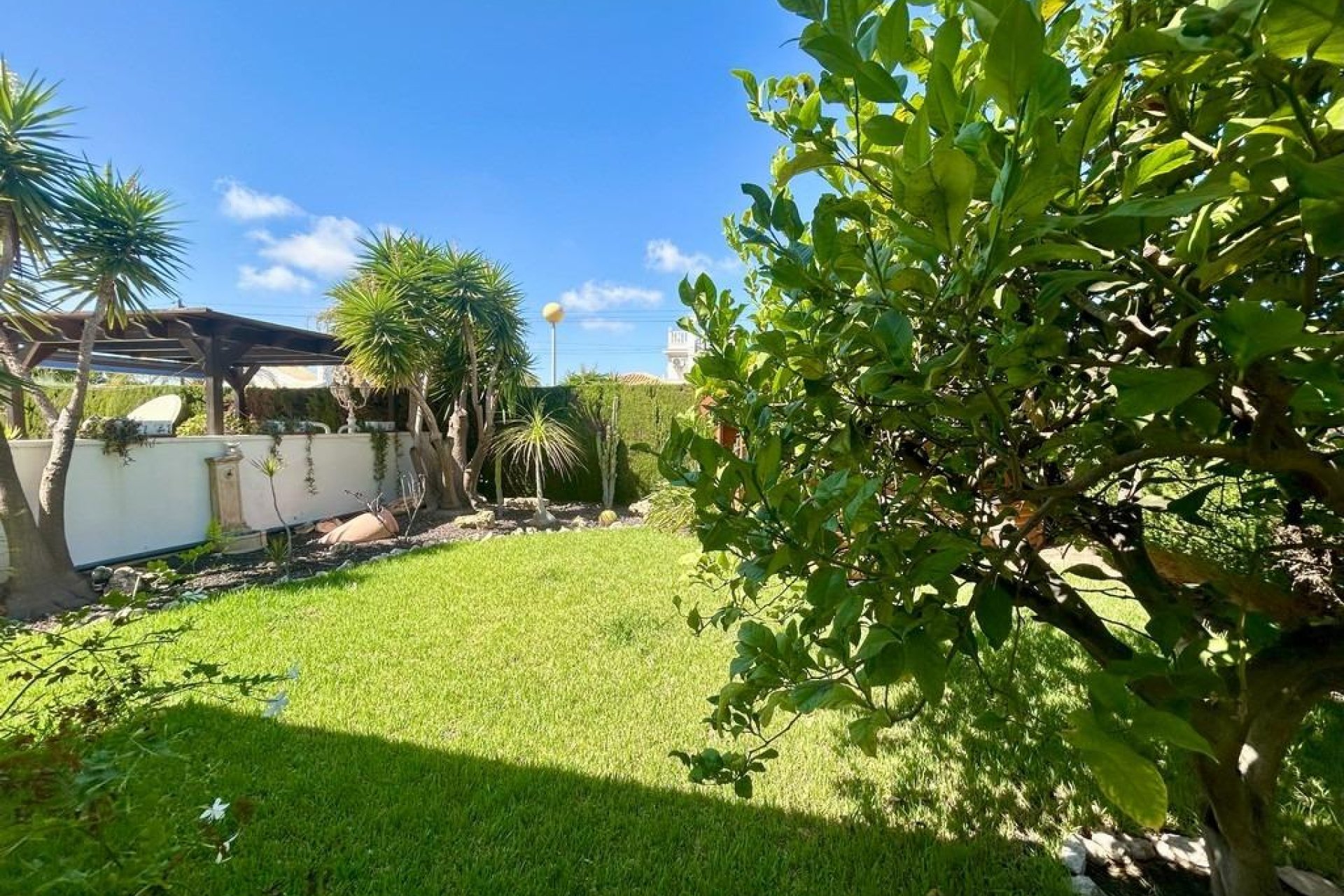 Resale - Villa - Orihuela Costa - Cabo Roig