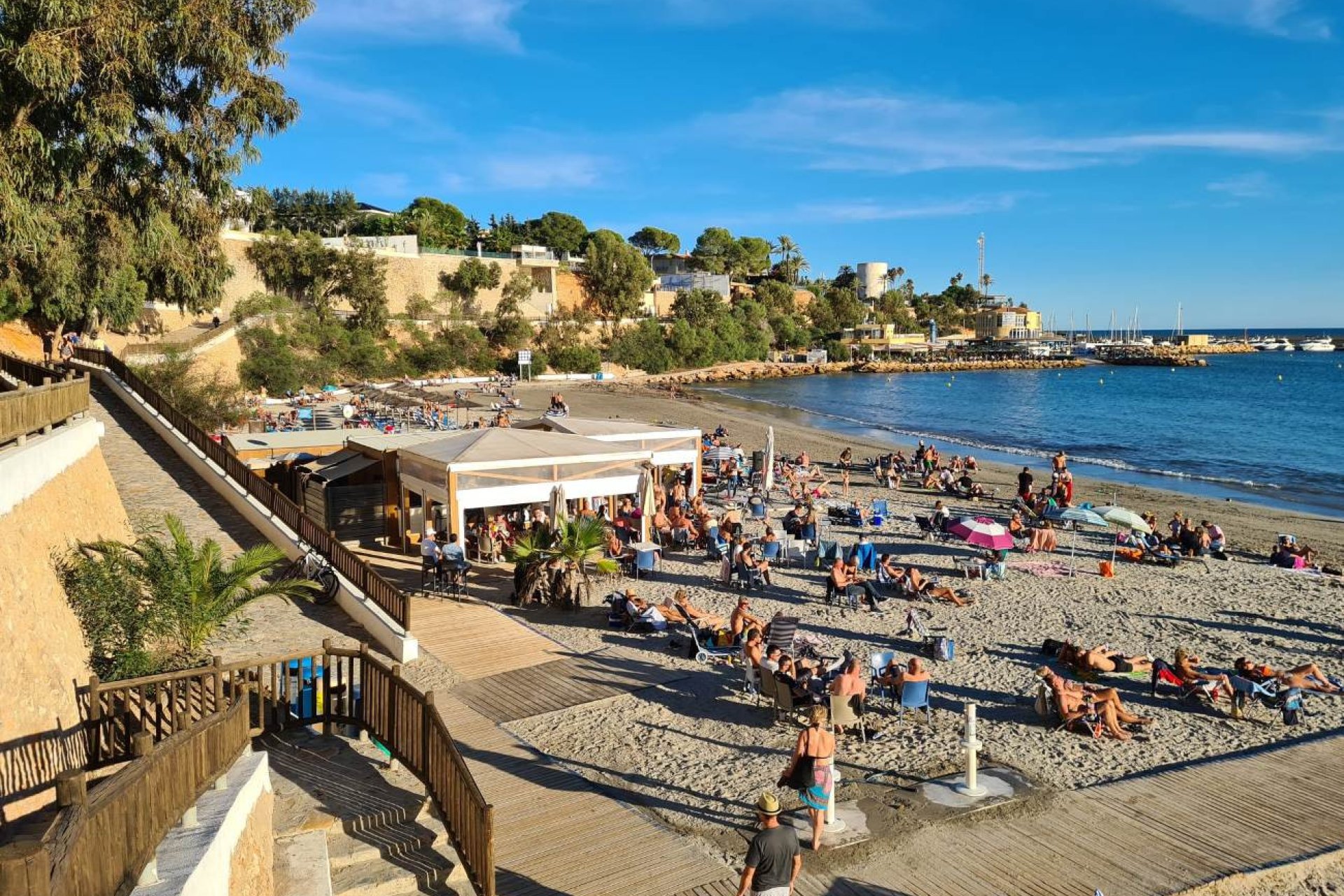 Resale - Villa - Orihuela Costa - Campoamor Golf