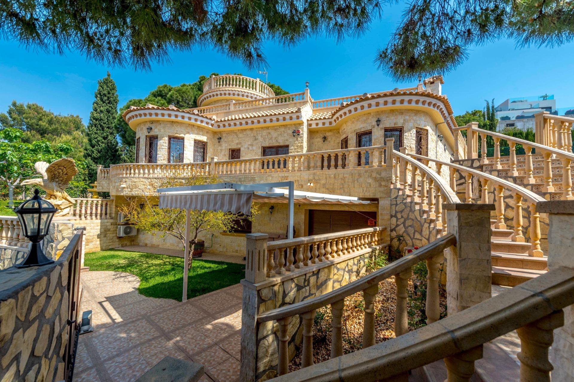 Resale - Villa - Orihuela Costa - Campoamor