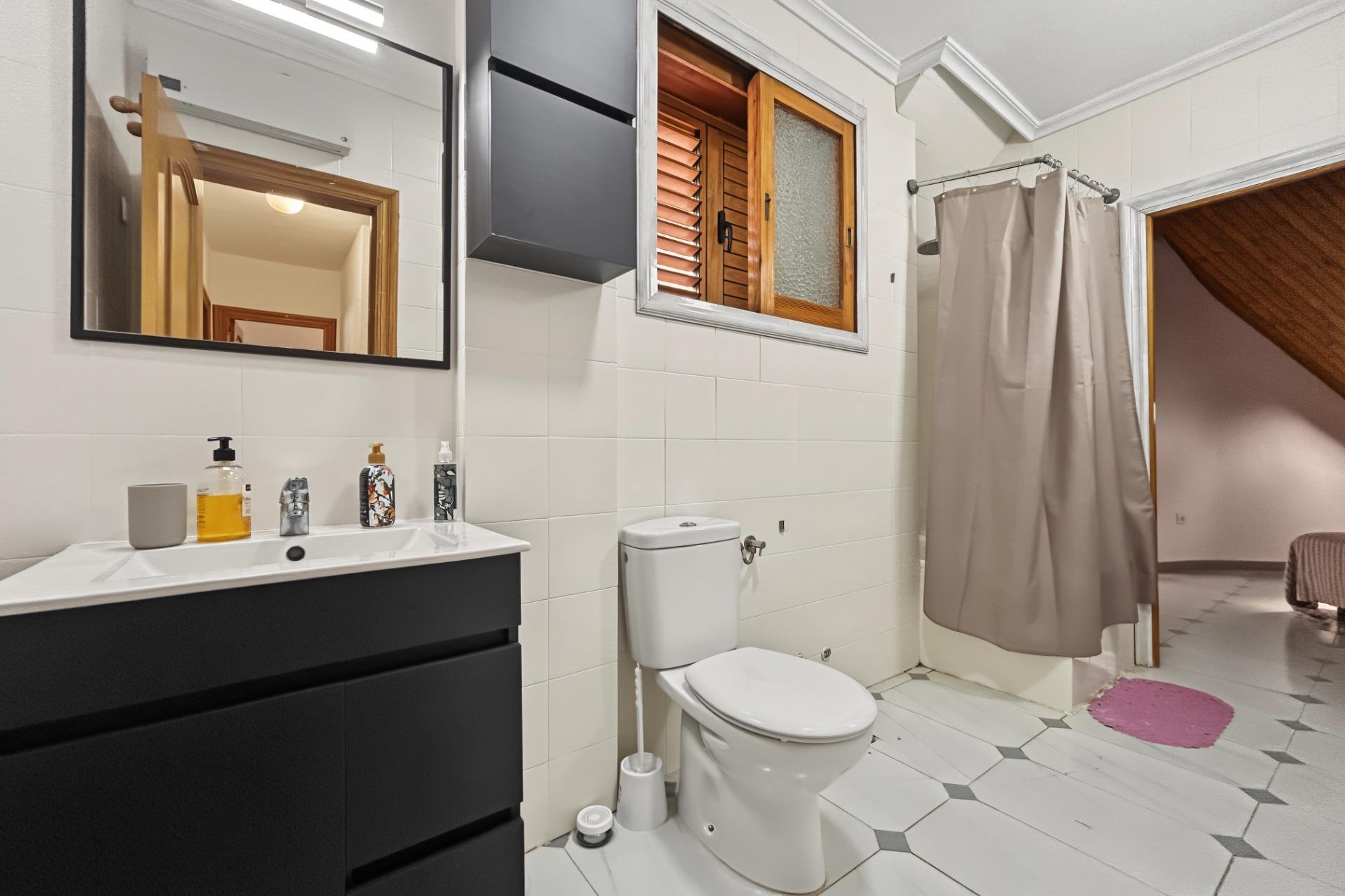 Resale - Villa - Orihuela Costa - Campoamor