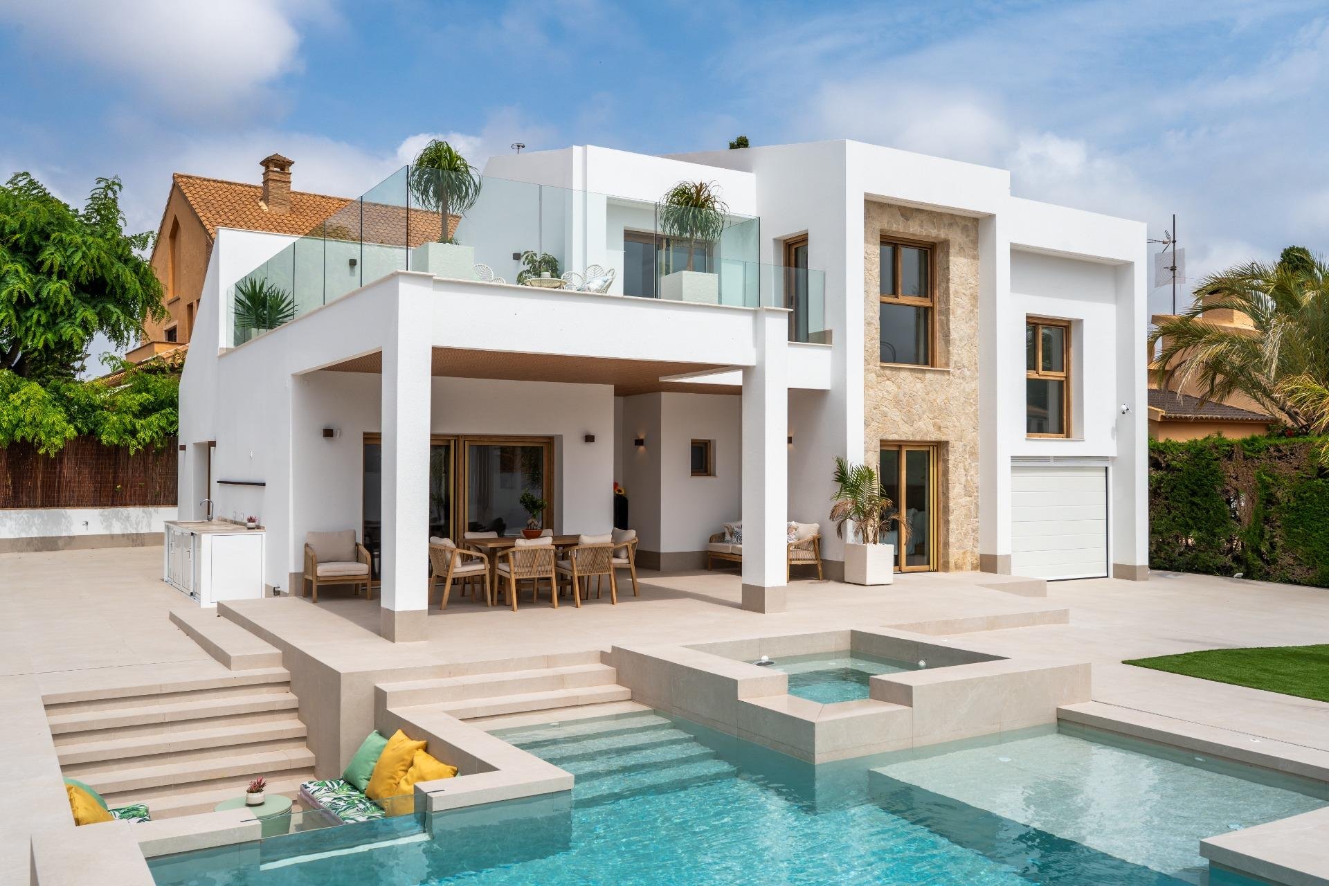 Resale - Villa - Orihuela Costa - Campoamor