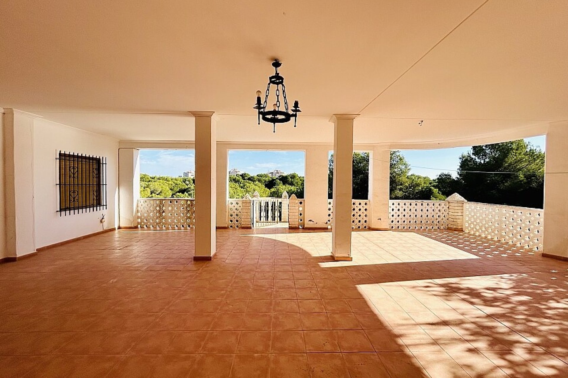 Resale - Villa - Orihuela Costa - Dehesa de campoamor