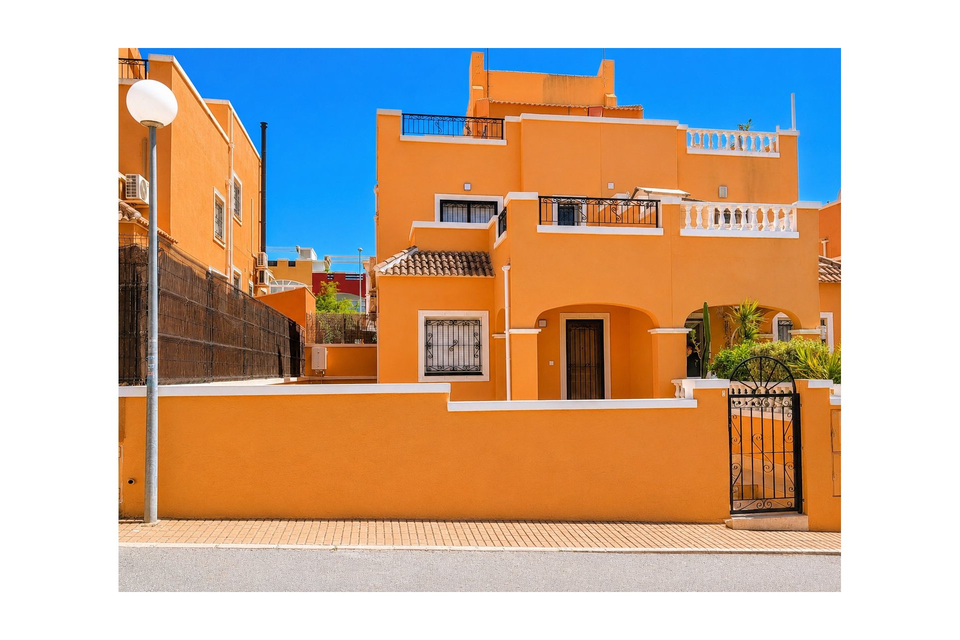 Resale - Villa - Orihuela Costa - Dream Hills
