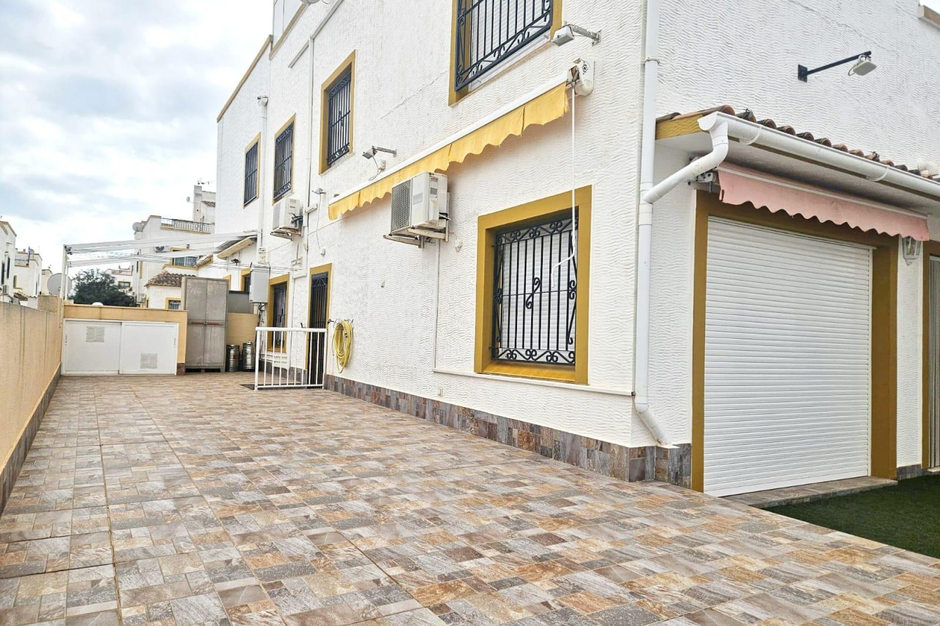 Resale - Villa - Orihuela Costa - Dream Hills