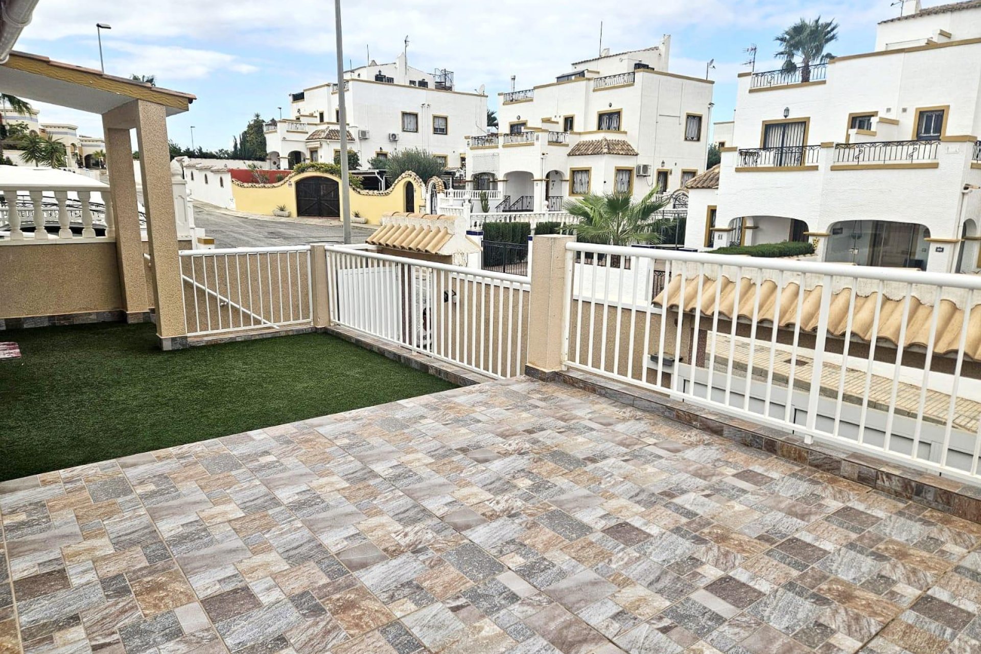 Resale - Villa - Orihuela Costa - Dream Hills