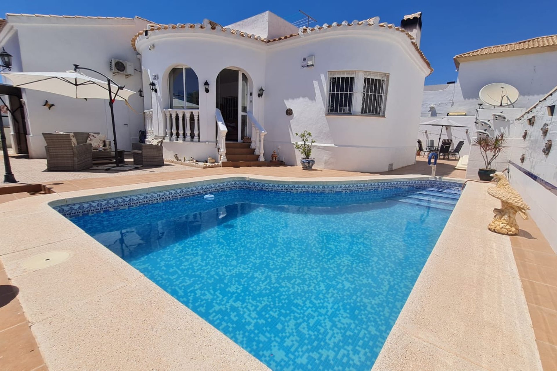 Resale - Villa - Orihuela Costa - La Florida