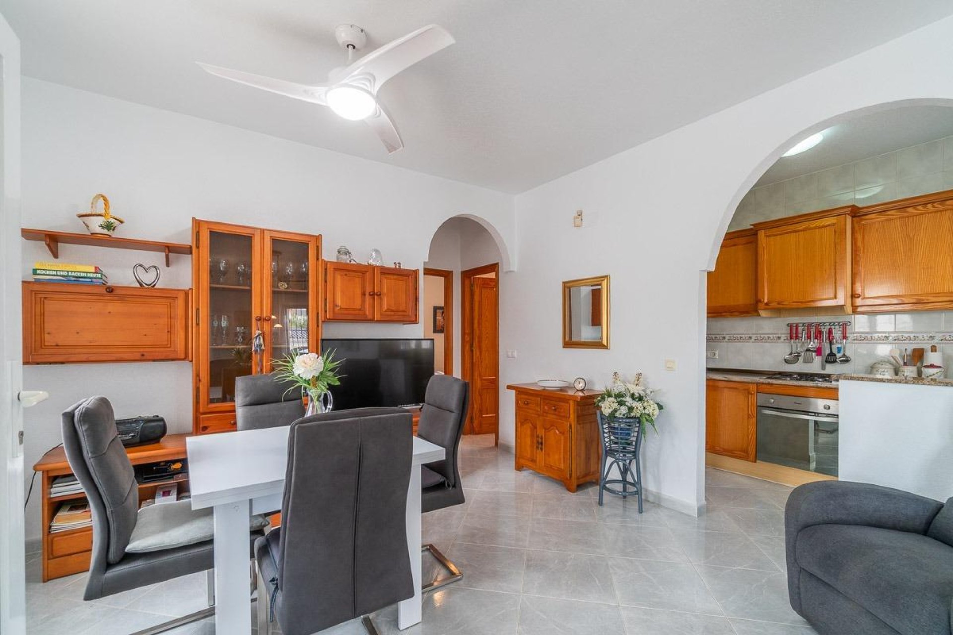 Resale - Villa - Orihuela Costa - La Florida