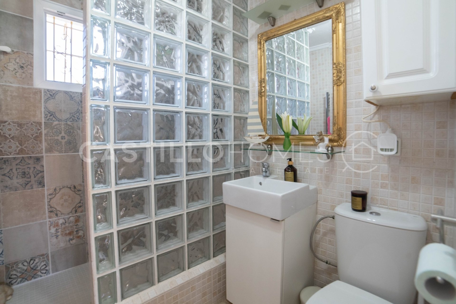Resale - Villa - Orihuela Costa - La Florida