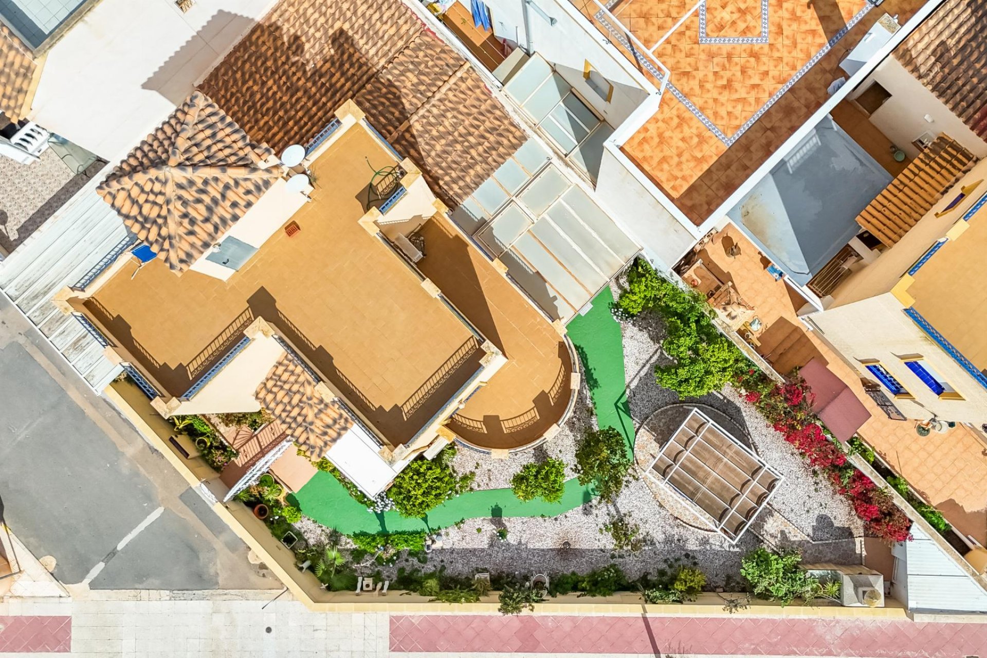 Resale - Villa - Orihuela Costa - La Zenia- Orihuela costa