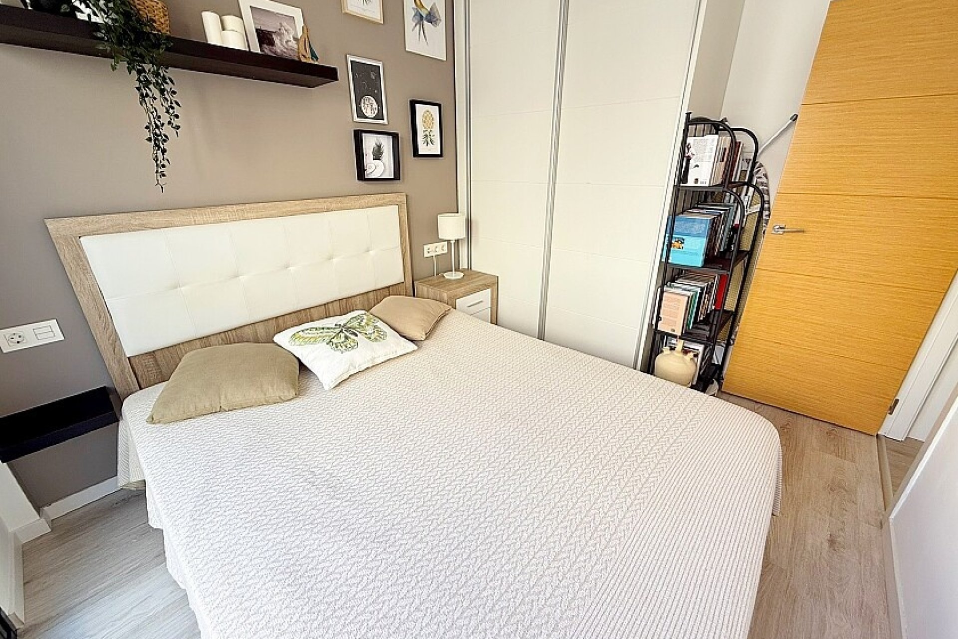 Resale - Villa - Orihuela Costa - La Zenia