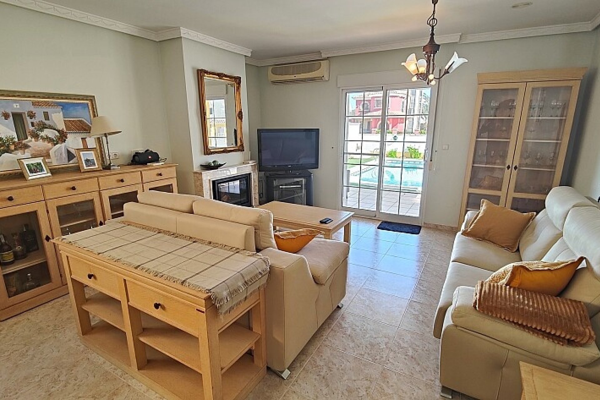 Resale - Villa - Orihuela Costa - La Zenia