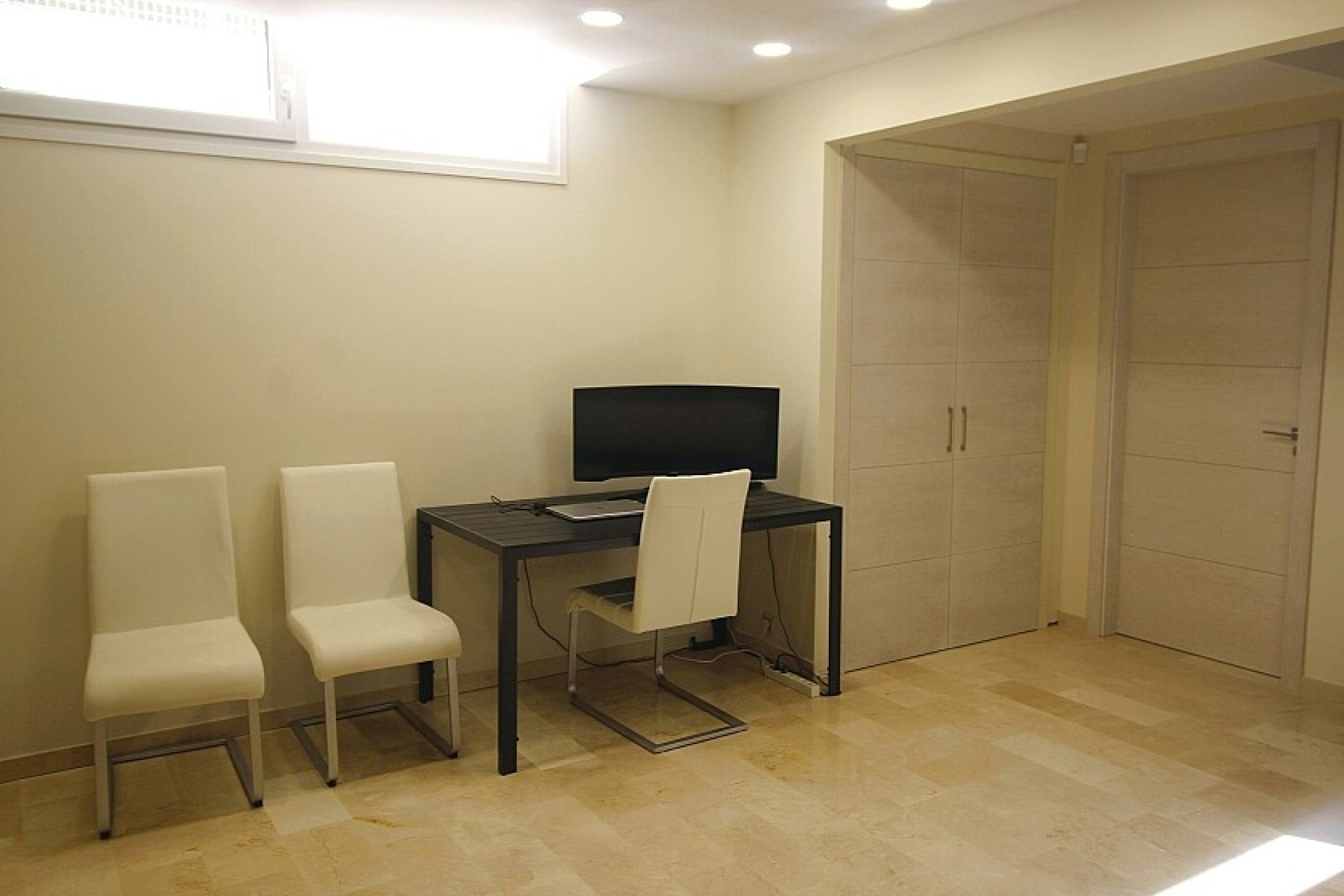 Resale - Villa - Orihuela Costa - La Zenia