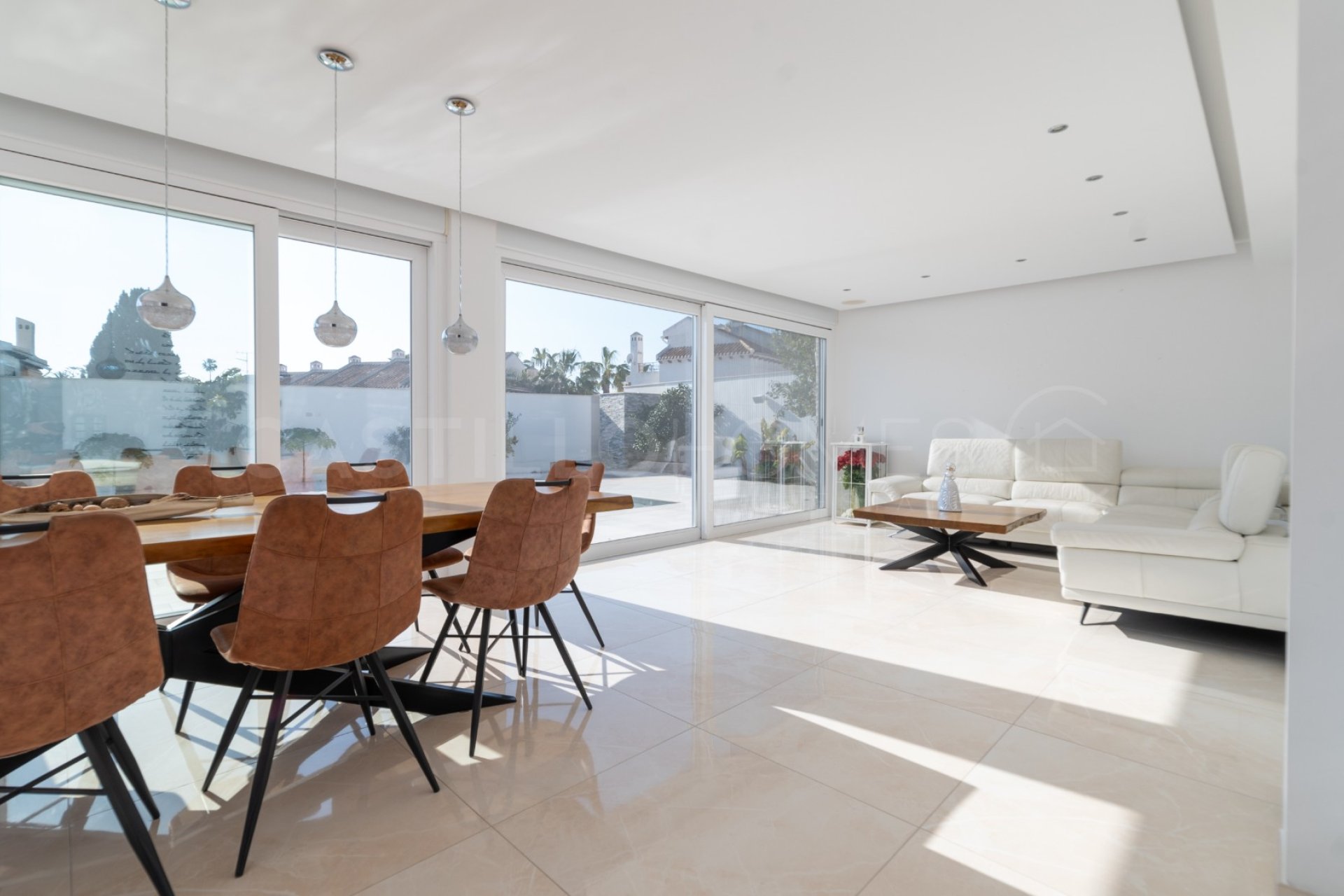 Resale - Villa - Orihuela Costa - La Zenia