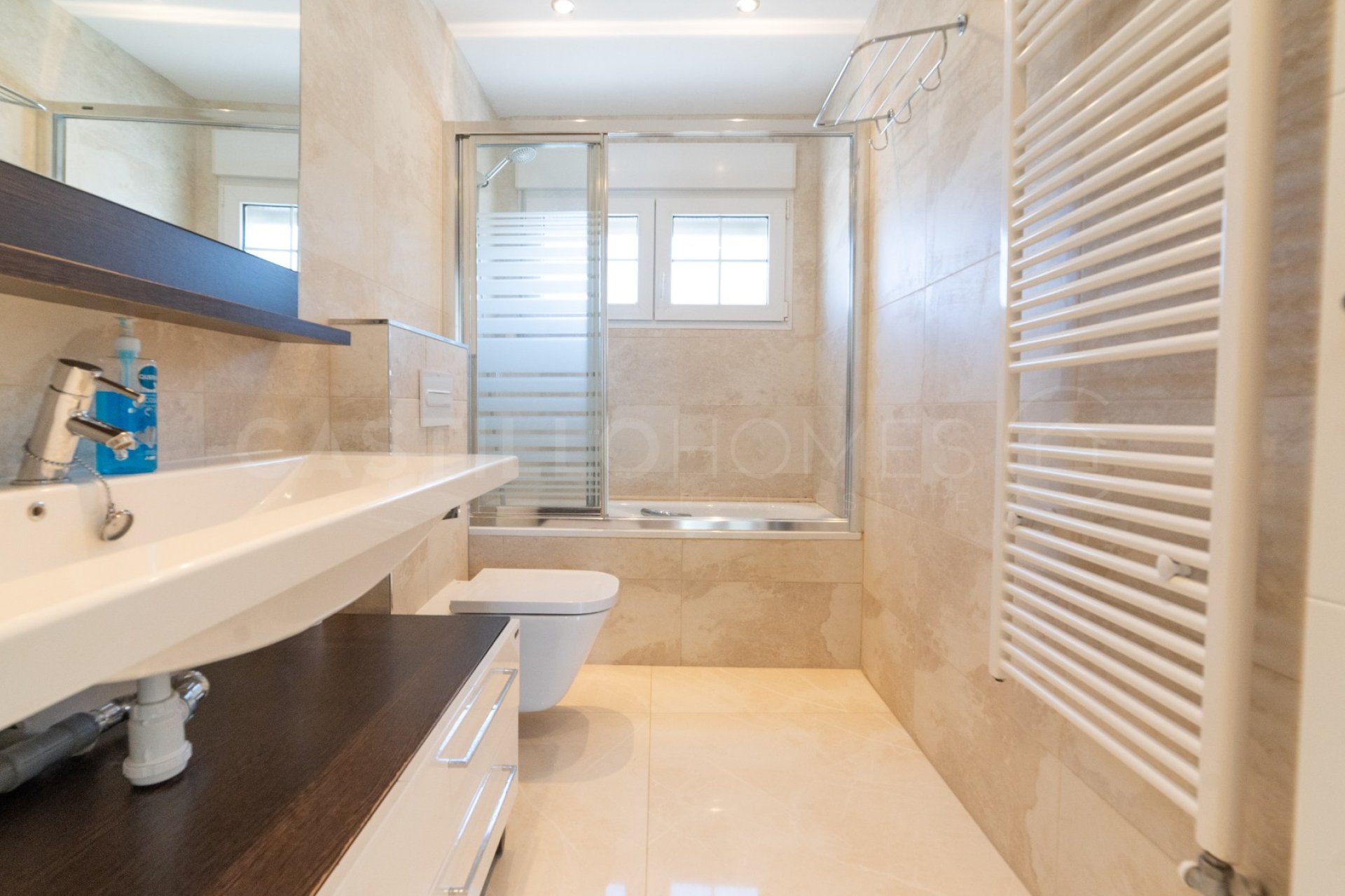 Resale - Villa - Orihuela Costa - La Zenia