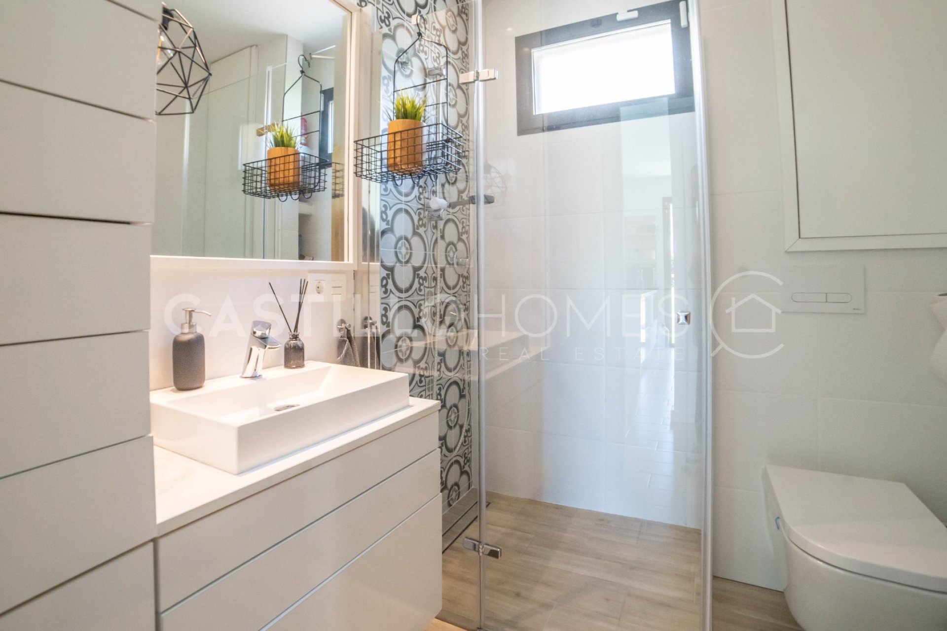 Resale - Villa - Orihuela Costa - La Zenia
