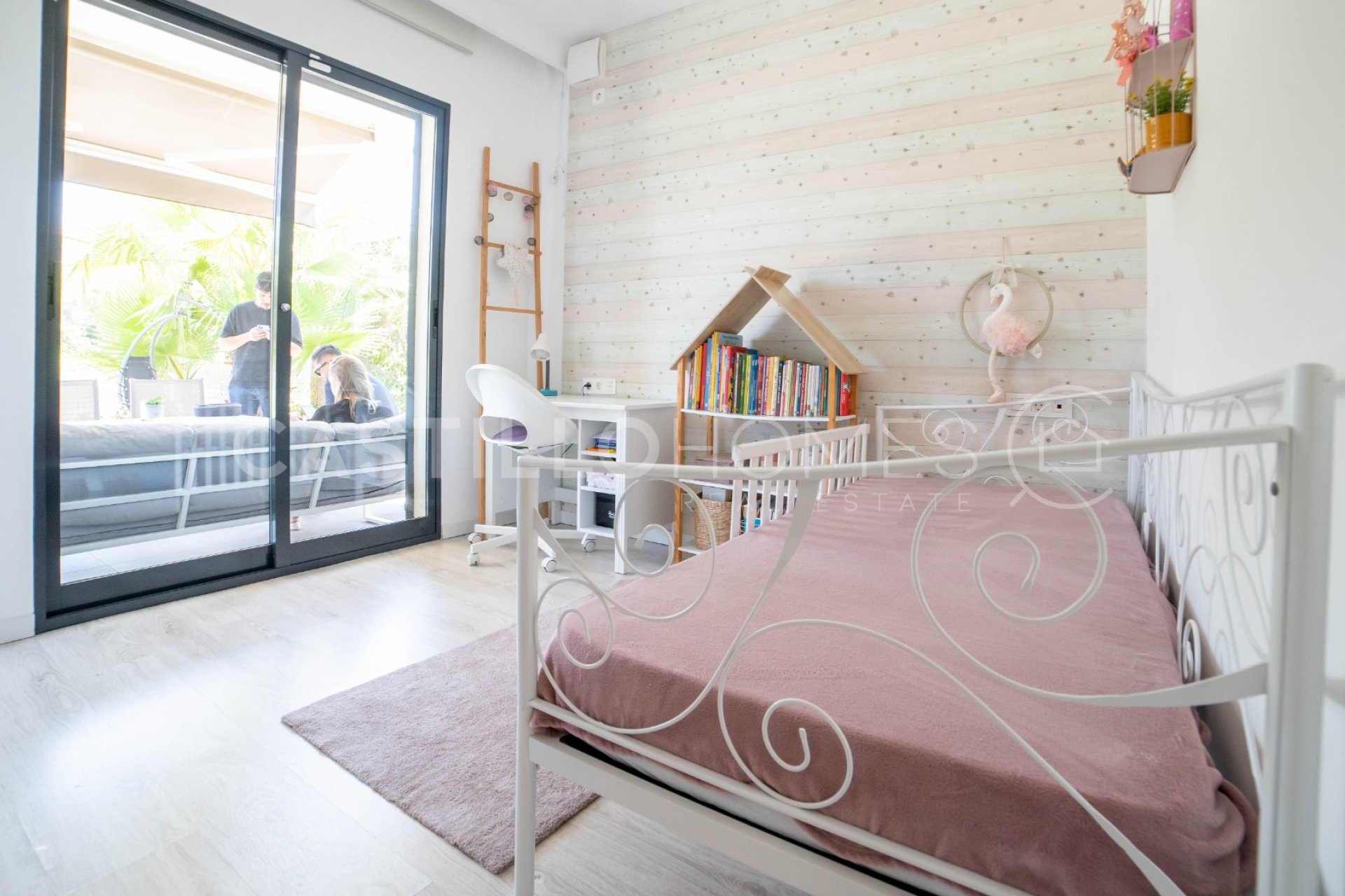 Resale - Villa - Orihuela Costa - La Zenia