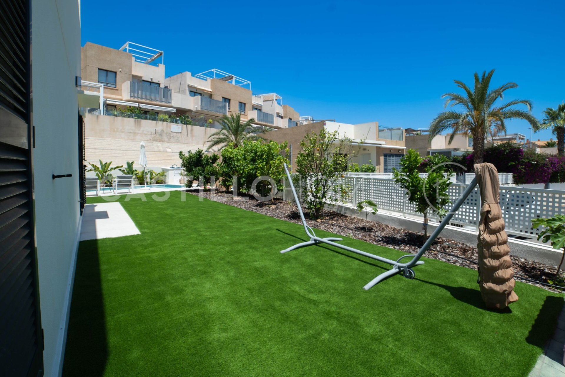 Resale - Villa - Orihuela Costa - La Zenia