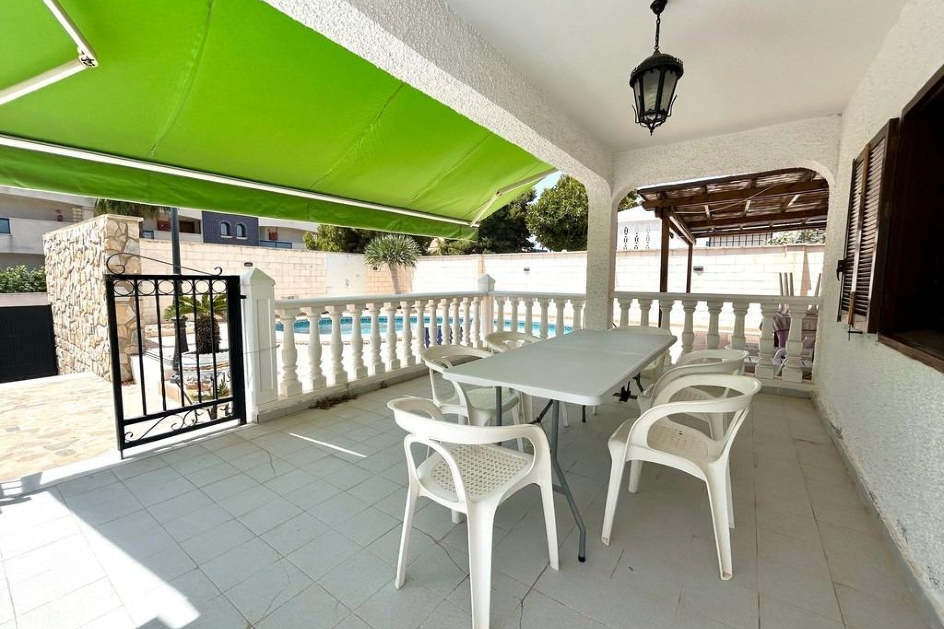 Resale - Villa - Orihuela Costa - La Zenia