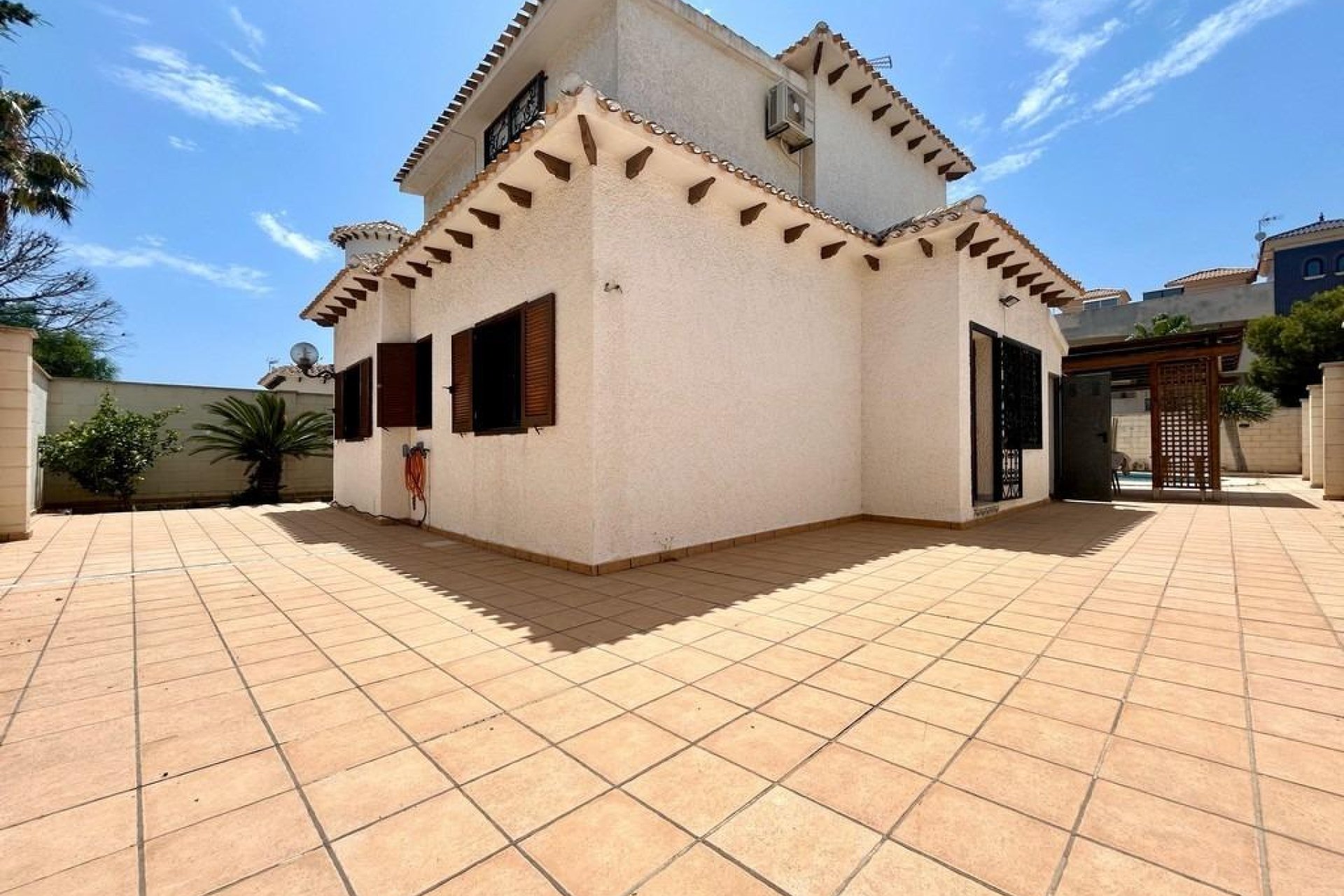 Resale - Villa - Orihuela Costa - La Zenia