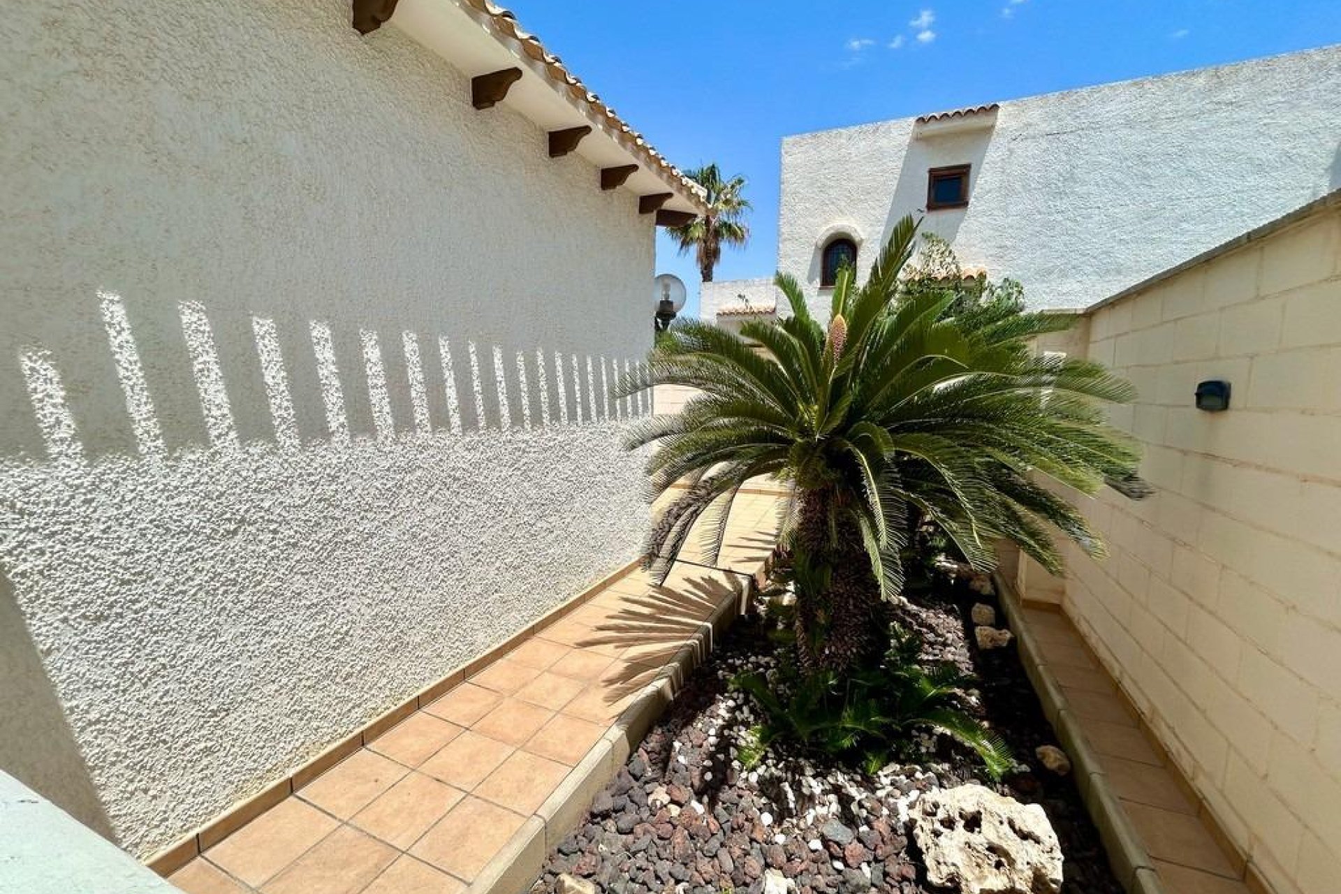 Resale - Villa - Orihuela Costa - La Zenia